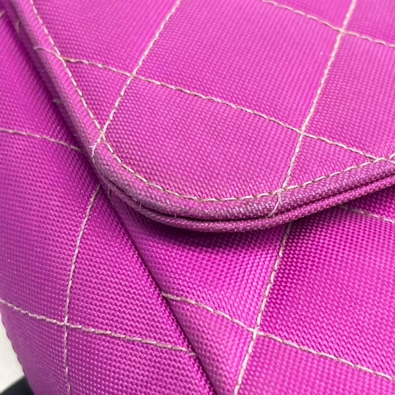 Chanel Classic Flap Medium Vintage Pink Fuchsia Canvas with 24k Gold Plated Hard For Sale 11