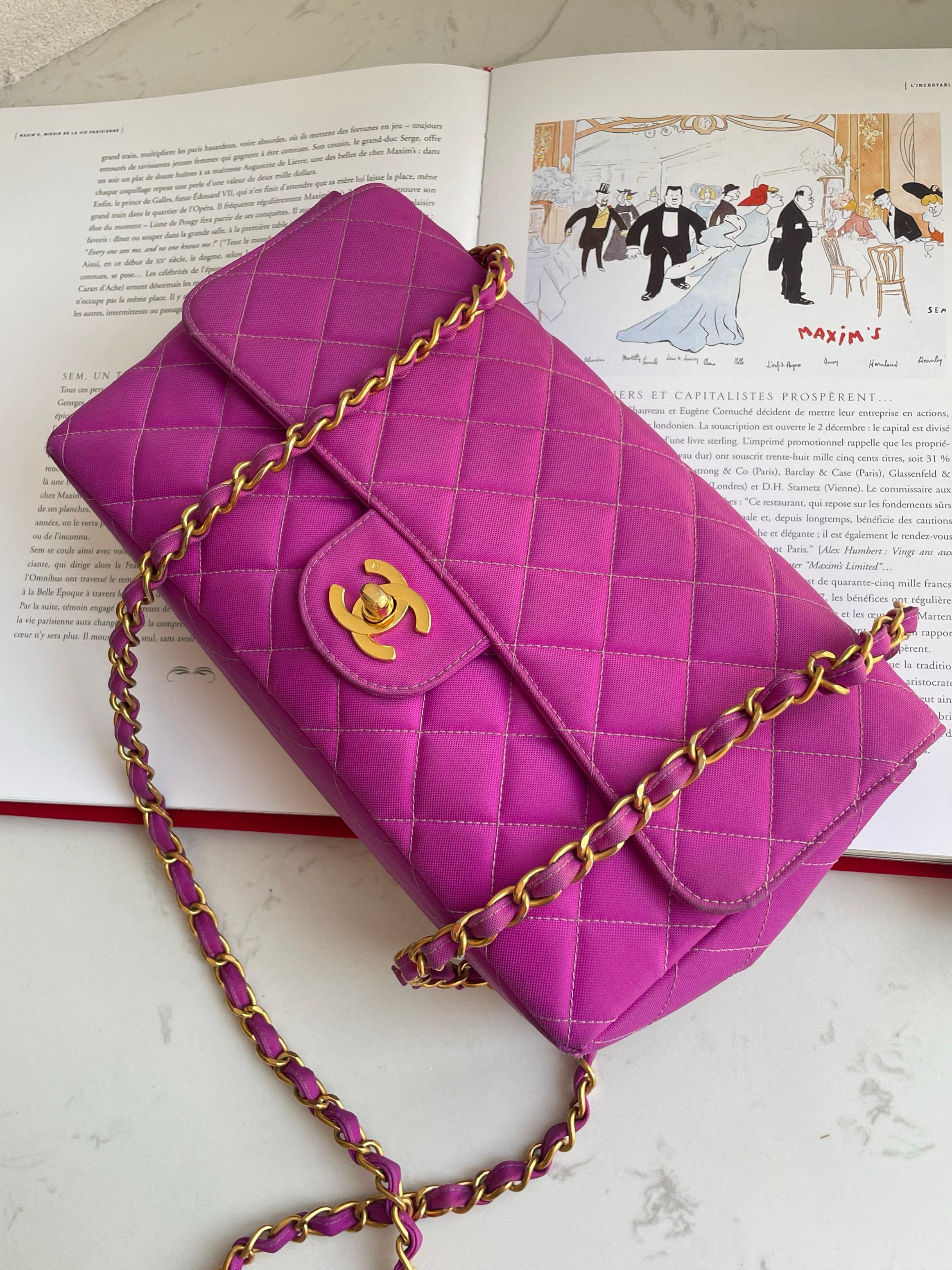 Chanel Classic Flap Medium Vintage Pink Fuchsia Canvas with 24k Gold Plated Hard For Sale 12