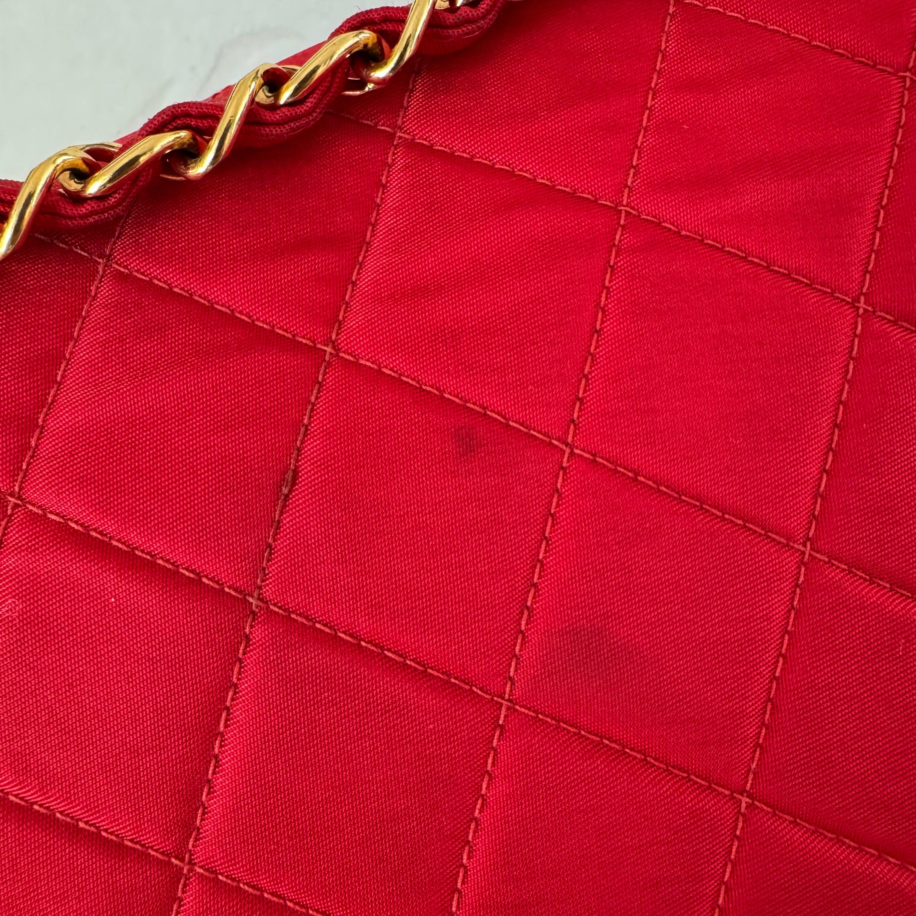 Chanel Classic Flap Medium Vintage Red Nylon Satin with 24k Gold Plated HW For Sale 11