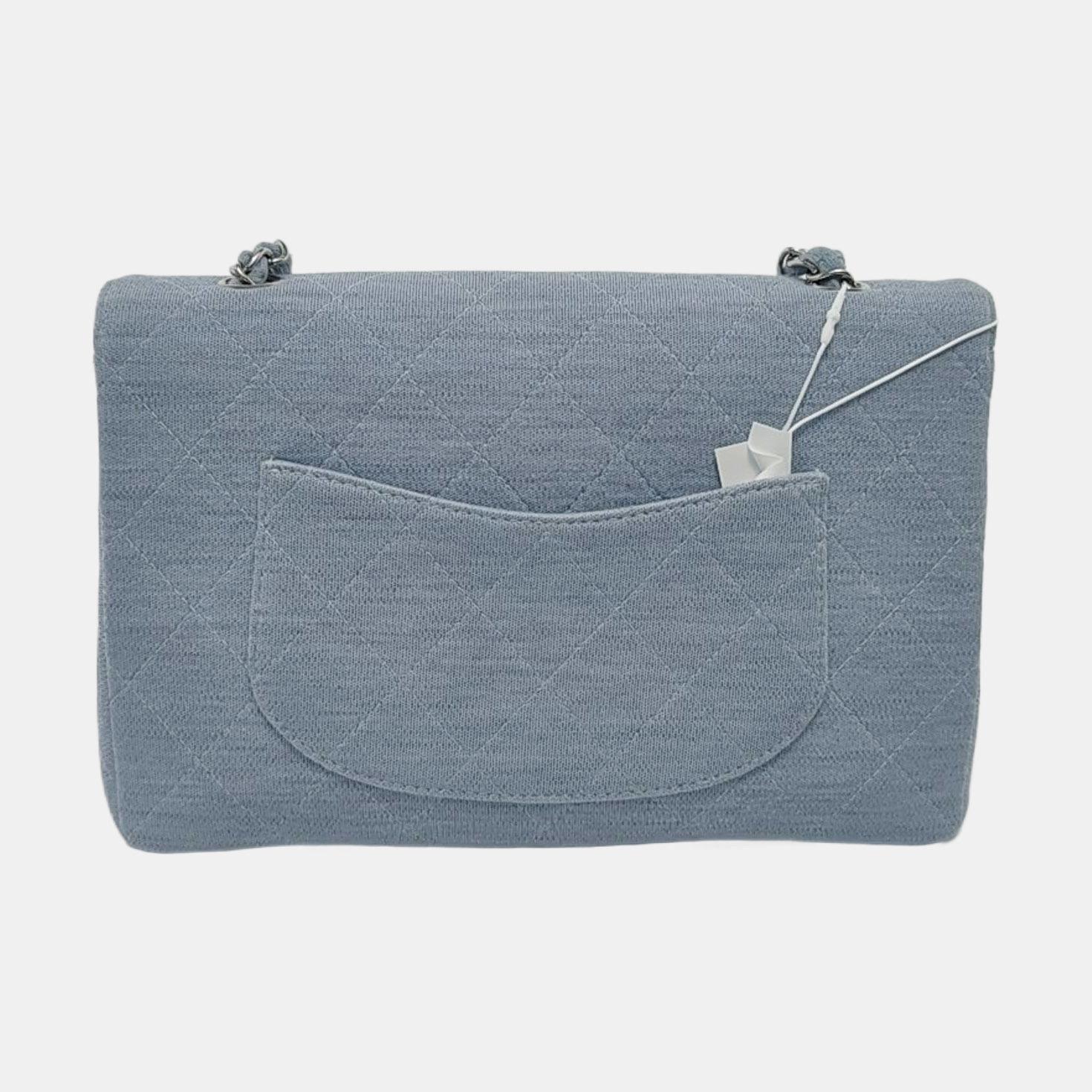 Chanel Classic Flap Medium Vintage Sky Blue Cotton Fabric Silver Hardware Single In Good Condition For Sale In AUBERVILLIERS, FR