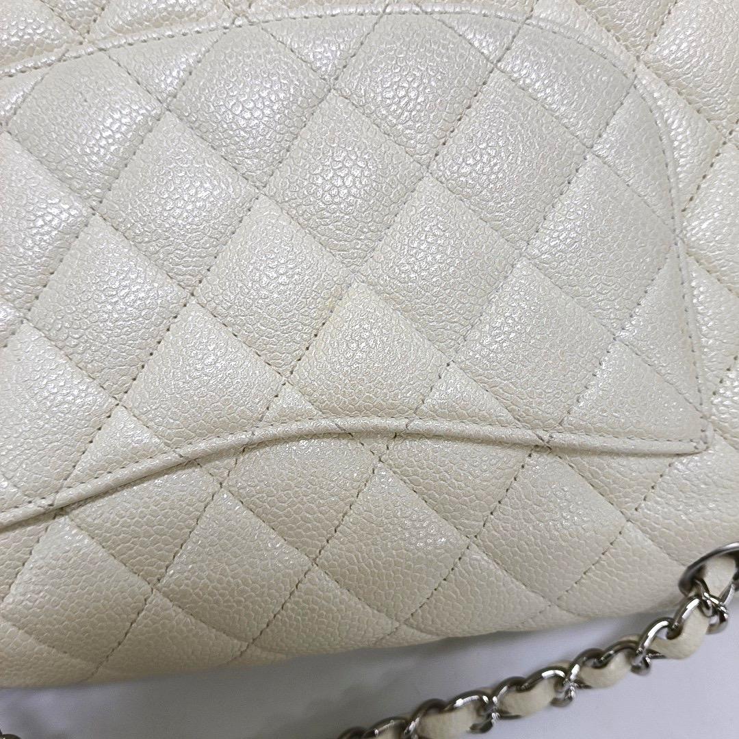 Chanel Classic Flap Medium Blanc Caviar Leather Silver Hardware en vente 6