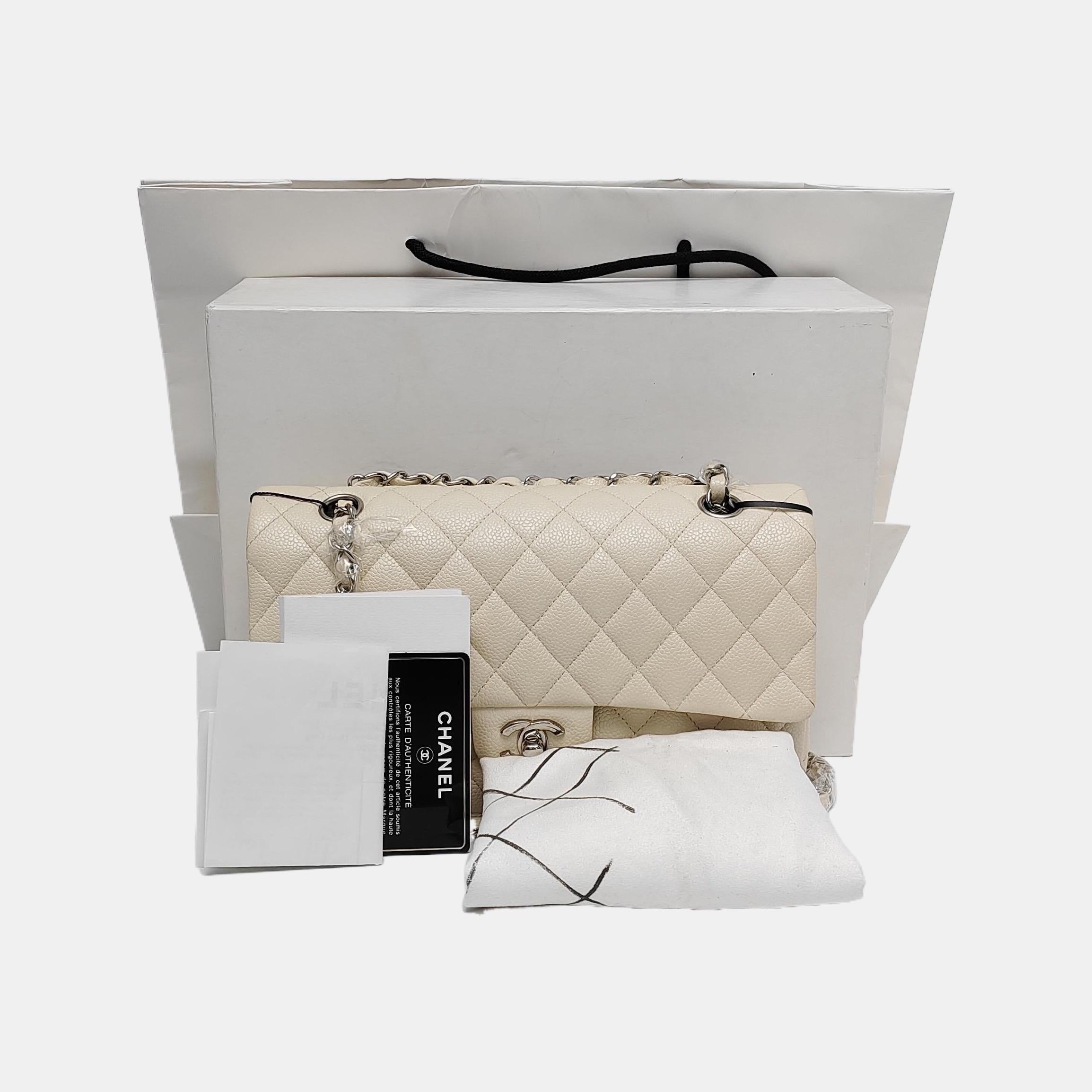 Chanel Classic Flap Medium Blanc Caviar Leather Silver Hardware en vente 9