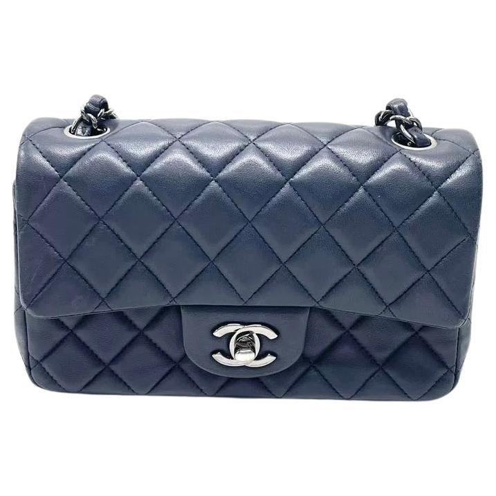 Chanel Classic Flap Mini 2014 Navy Lambskin Leather Silver Hardware For Sale
