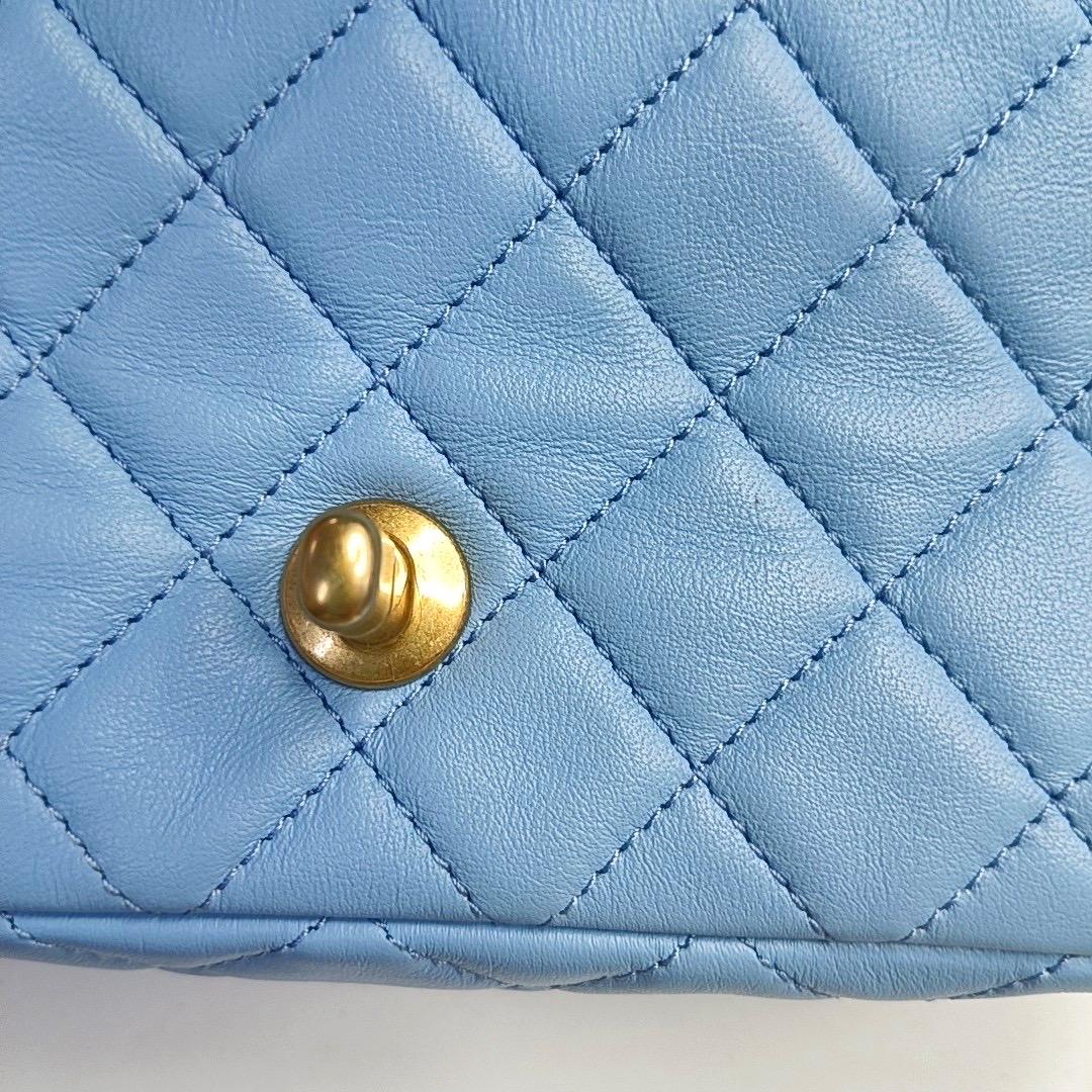 Chanel Classic Flap Mini Baby Blue Lambskin Pearl Crush regolabile Gold Ball Cha 1
