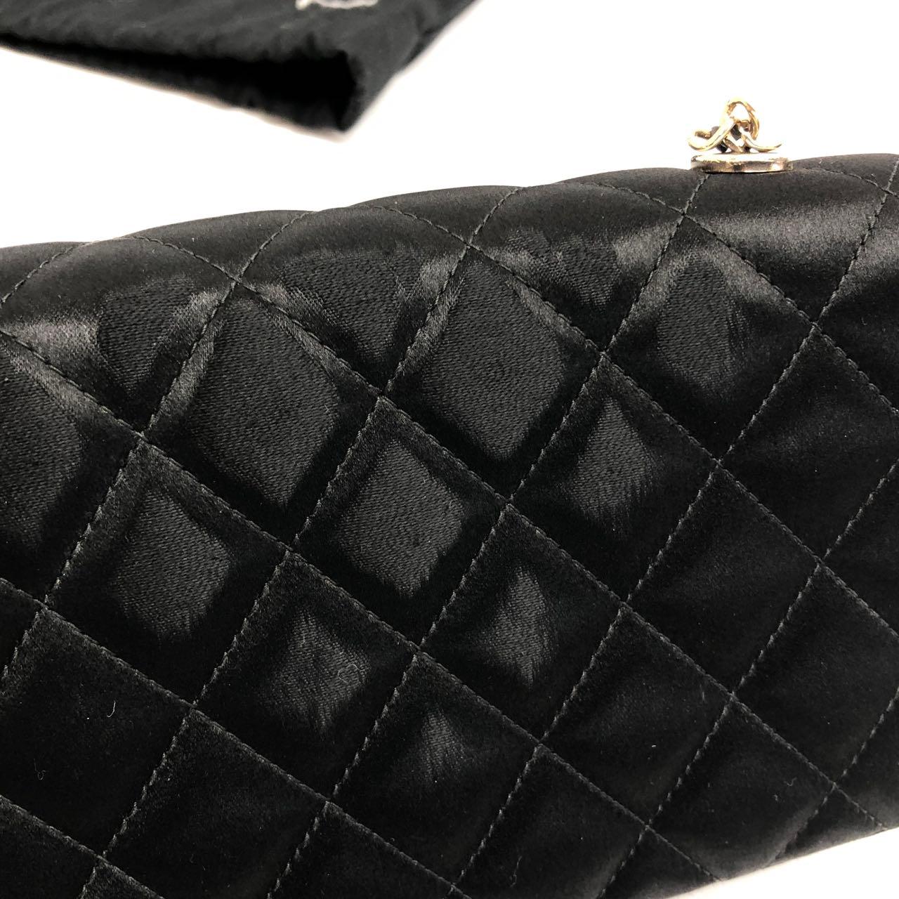 Chanel Classic Flap Mini Schwarz Seide Satin Gold Hardware 2015-2016 im Angebot 9