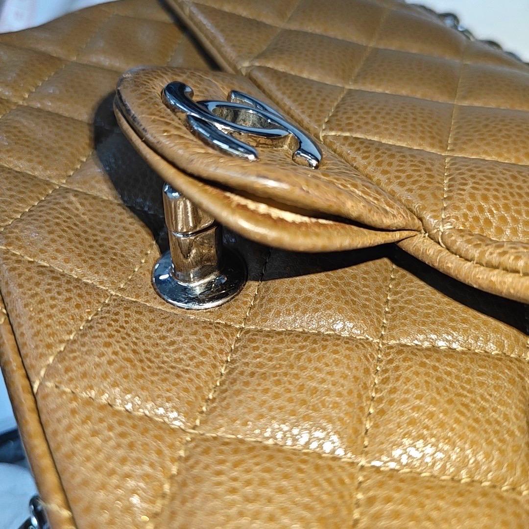 Chanel Classic Flap Mini Brown Caviar leather silver hardware, 2011 3
