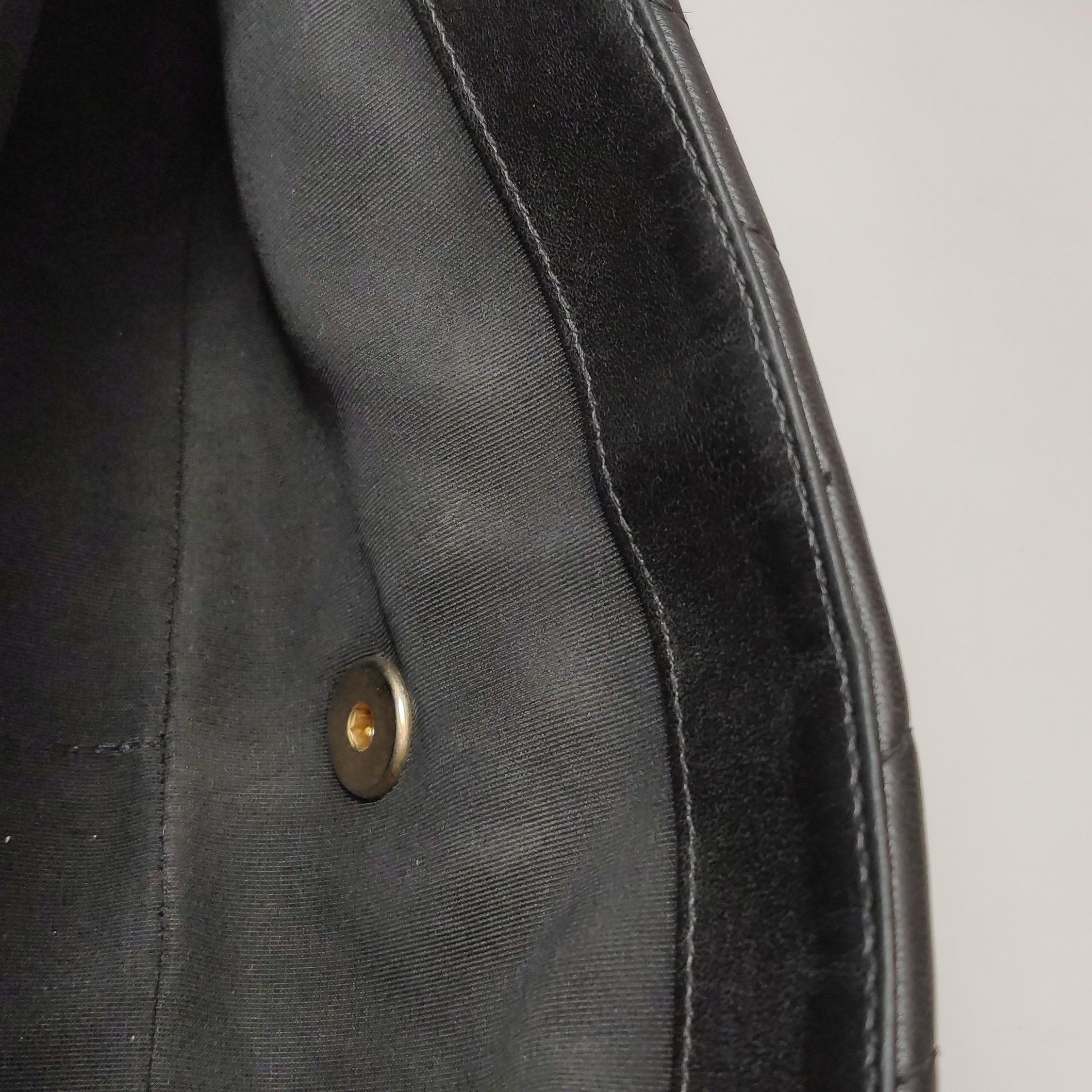 Chanel Classic Flap Mini Chevron Schwarz Gestepptes Lammfell Leder Chain Around im Angebot 6