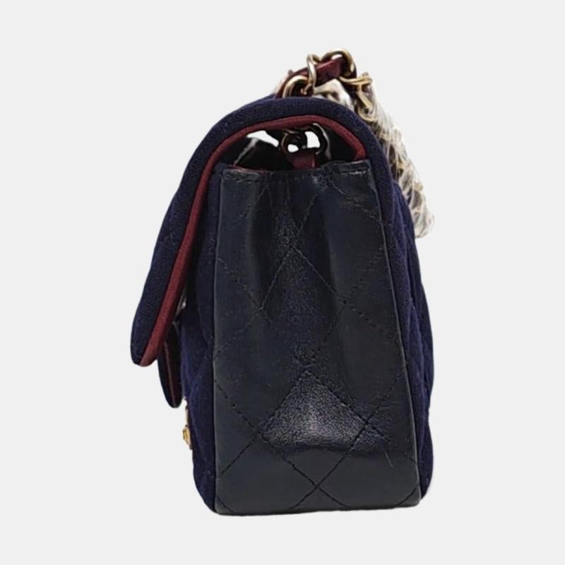 Noir Chanel Classic Flap Mini Metiers d'Art Paris-Hamburg 2018 Wool Nautical Charms en vente