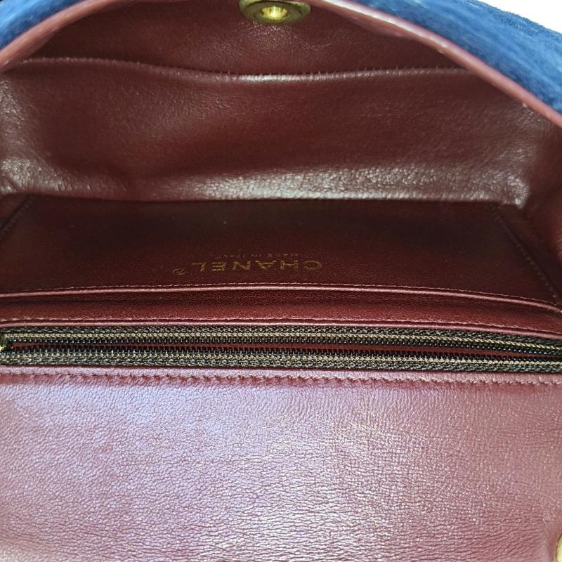 Chanel Classic Flap Mini Metiers d'Art Paris-Hamburg 2018 Wool Nautical Charms en vente 2