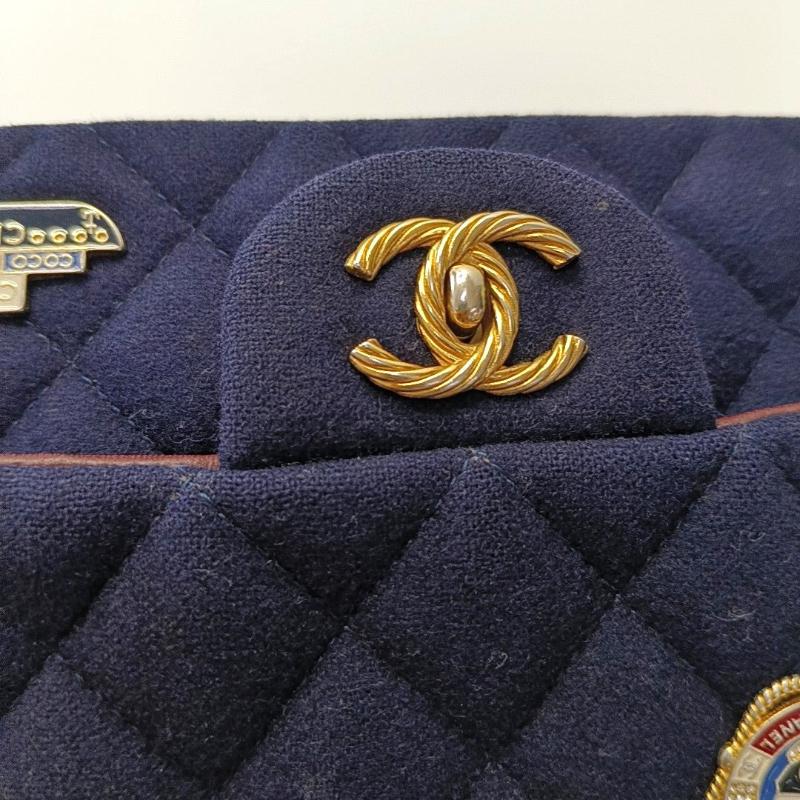 Chanel Classic Flap Mini Metiers d'Art Paris-Hamburg 2018 Wool Nautical Charms en vente 3