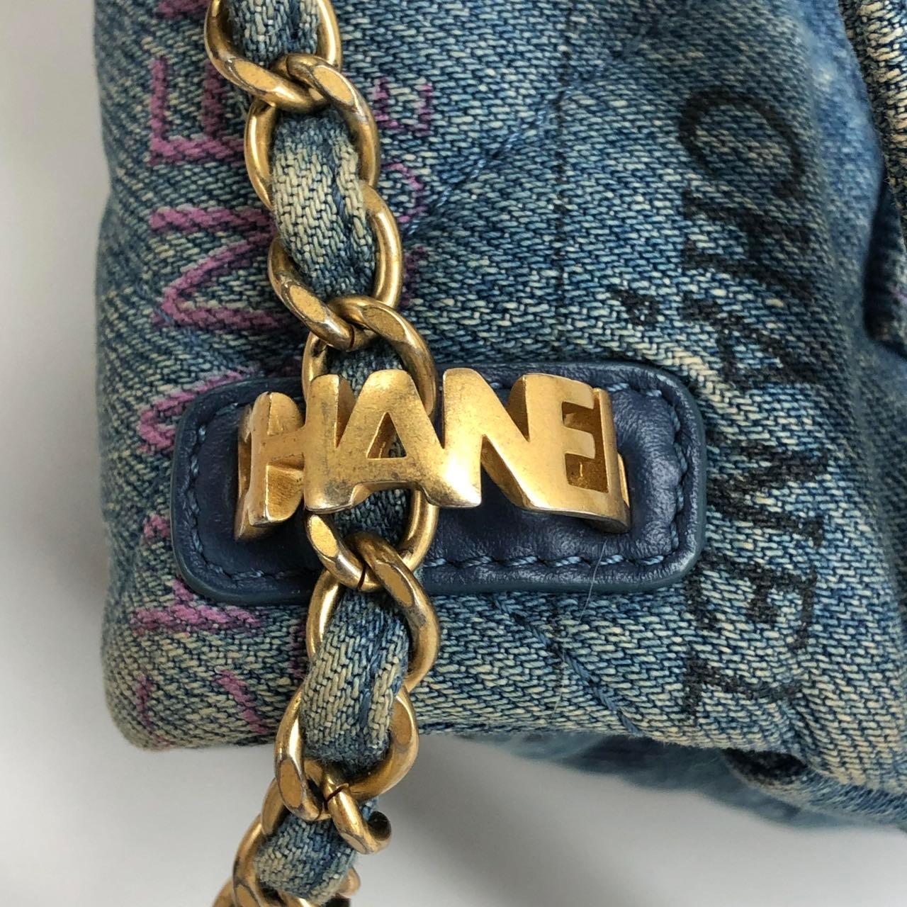 Chanel Classic Flap Mini Rectangular Blue Denim Jeans Gold Hardware Microchip en vente 9
