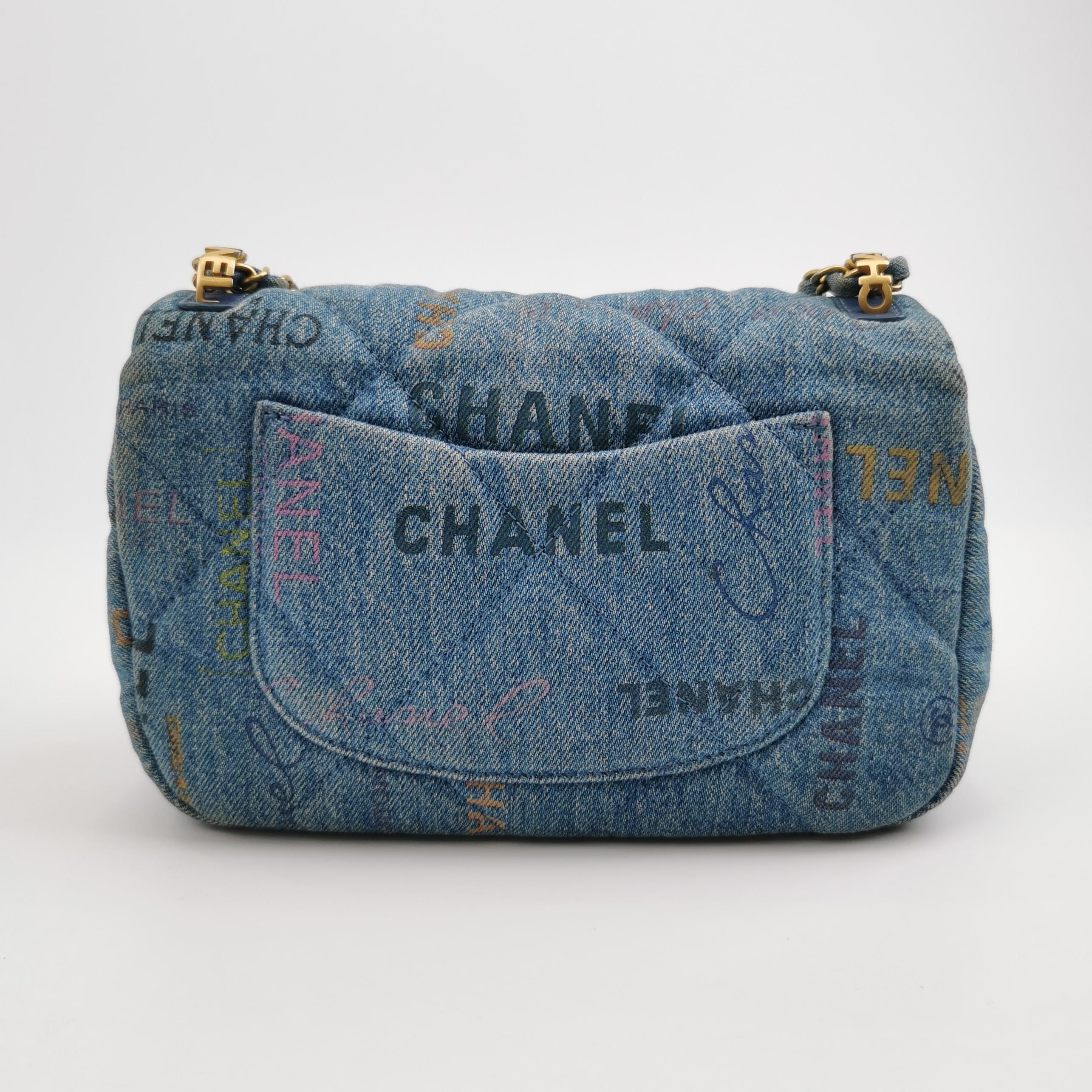 Bleu Chanel Classic Flap Mini Rectangular Blue Denim Jeans Gold Hardware Microchip en vente