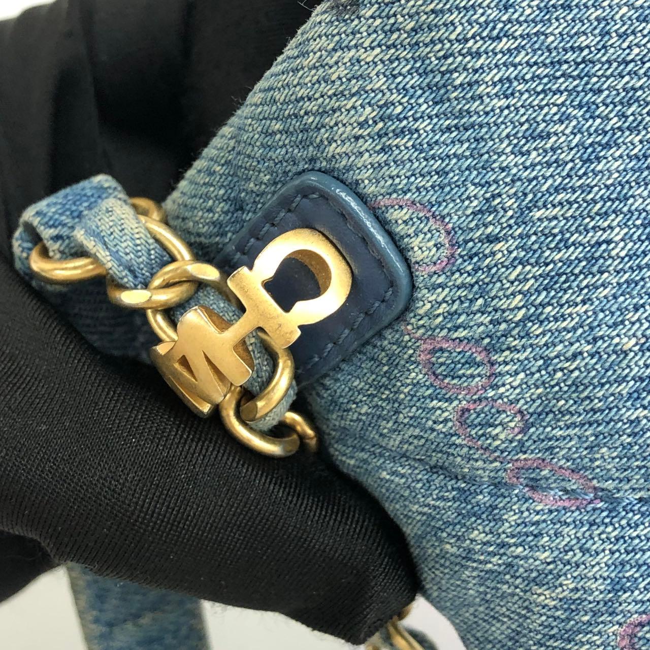 Chanel Classic Flap Mini Rectangular Blue Denim Jeans Gold Hardware Microchip en vente 12