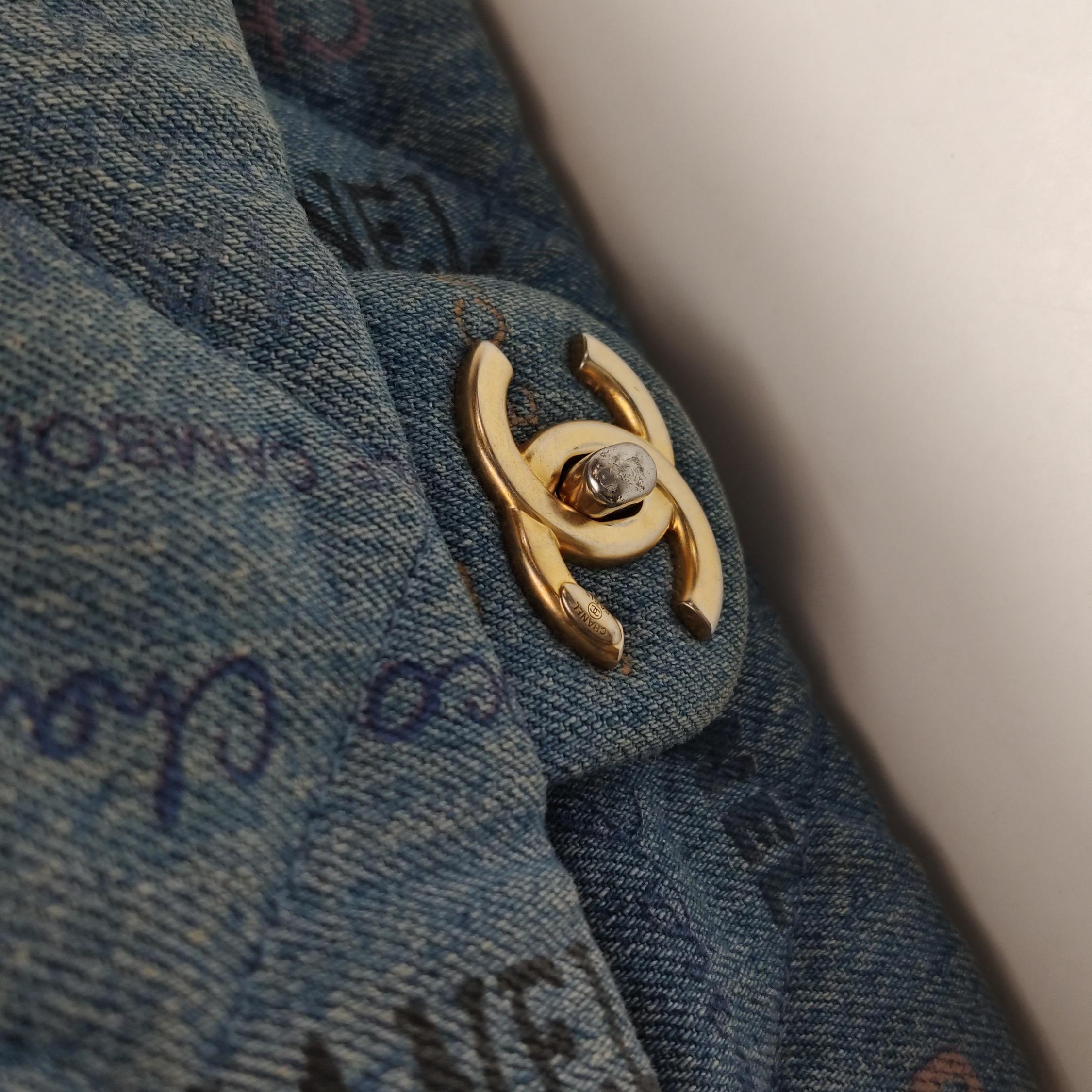 Chanel Classic Flap Mini Rectangular Blue Denim Jeans Gold Hardware Microchip en vente 14