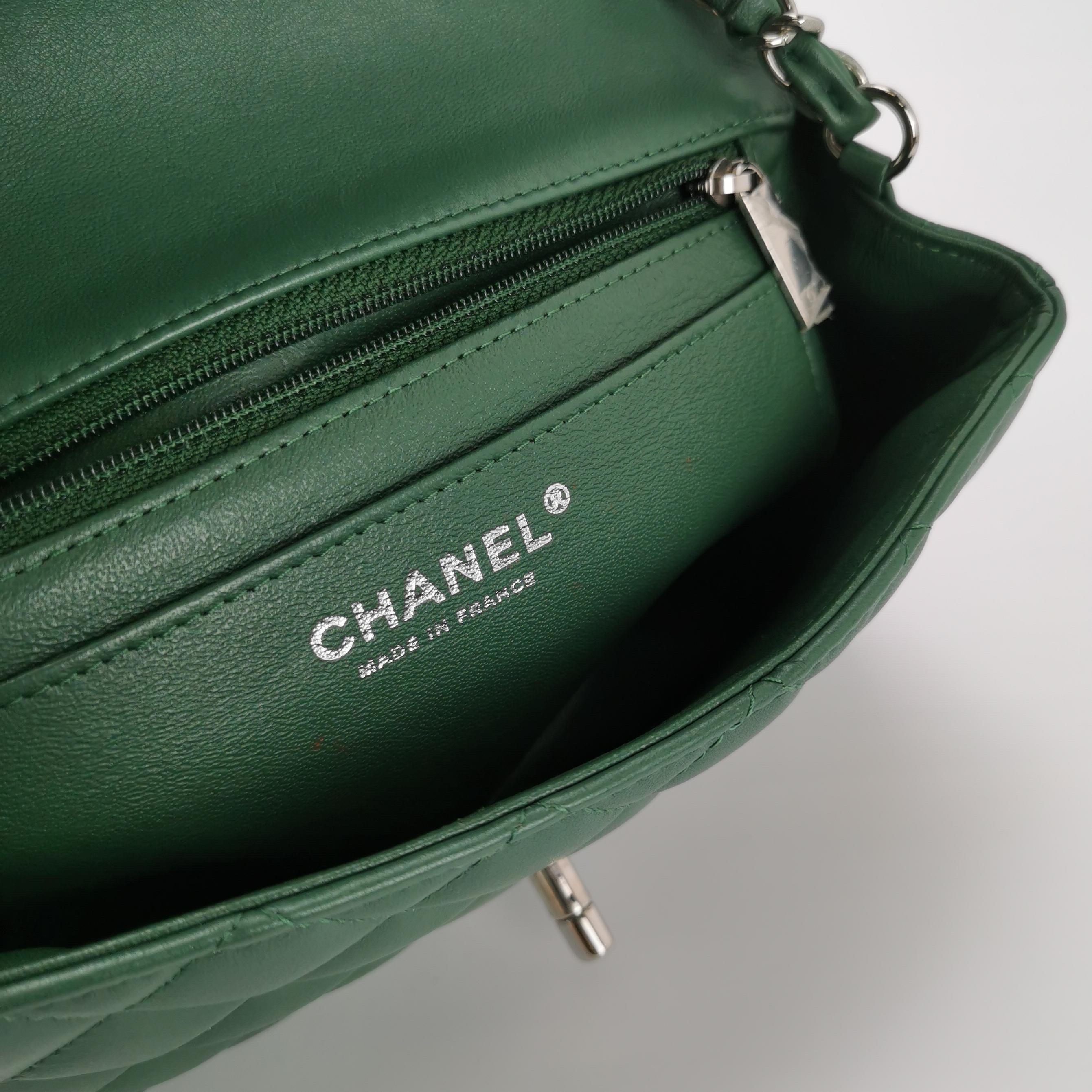 Chanel Classic Flap Mini Rettangolare Greene & Greene Leather Argento Hardware in vendita 13