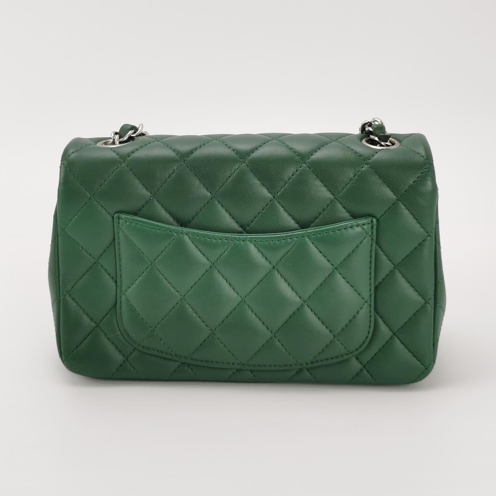 Donna Chanel Classic Flap Mini Rettangolare Greene & Greene Leather Argento Hardware in vendita