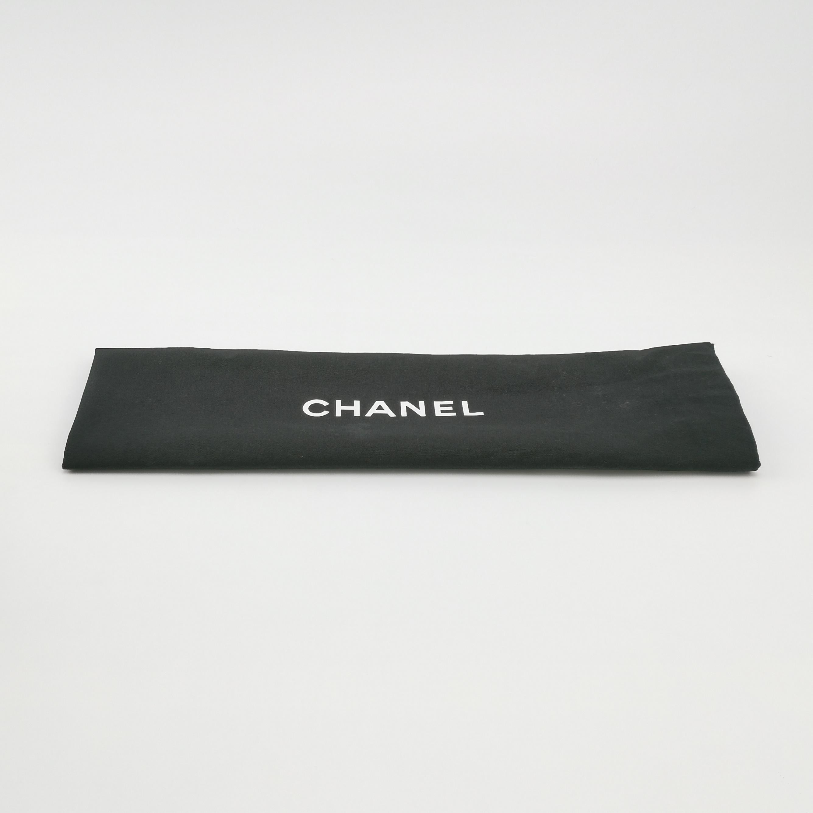 Chanel Classic Flap Mini Rectangular Navy Lammleder Gold Hardware, 2020 im Angebot 6