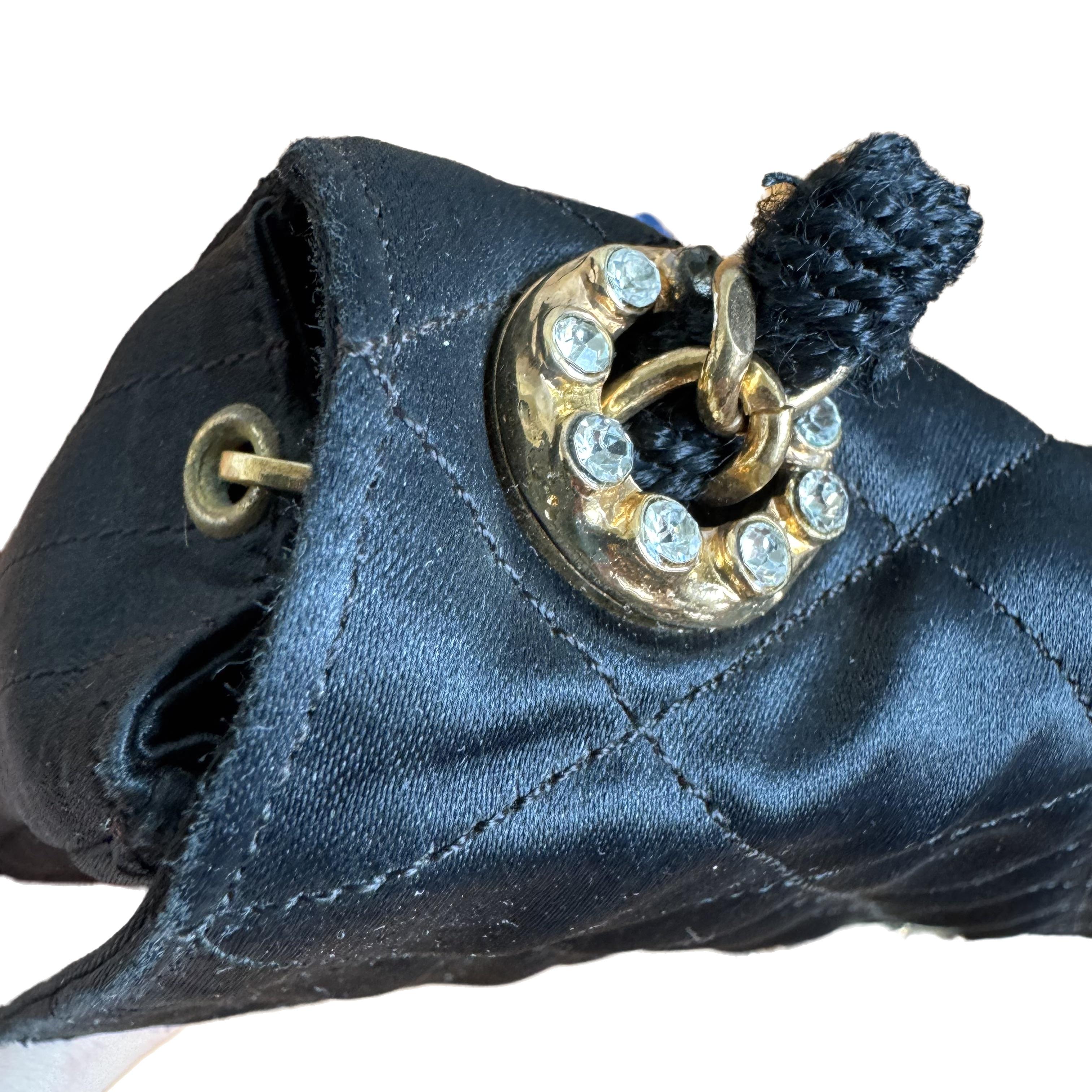 Chanel Classic Flap Mini Vintage Black Silk Gem CC Buckle Crossbody Bag en vente 3