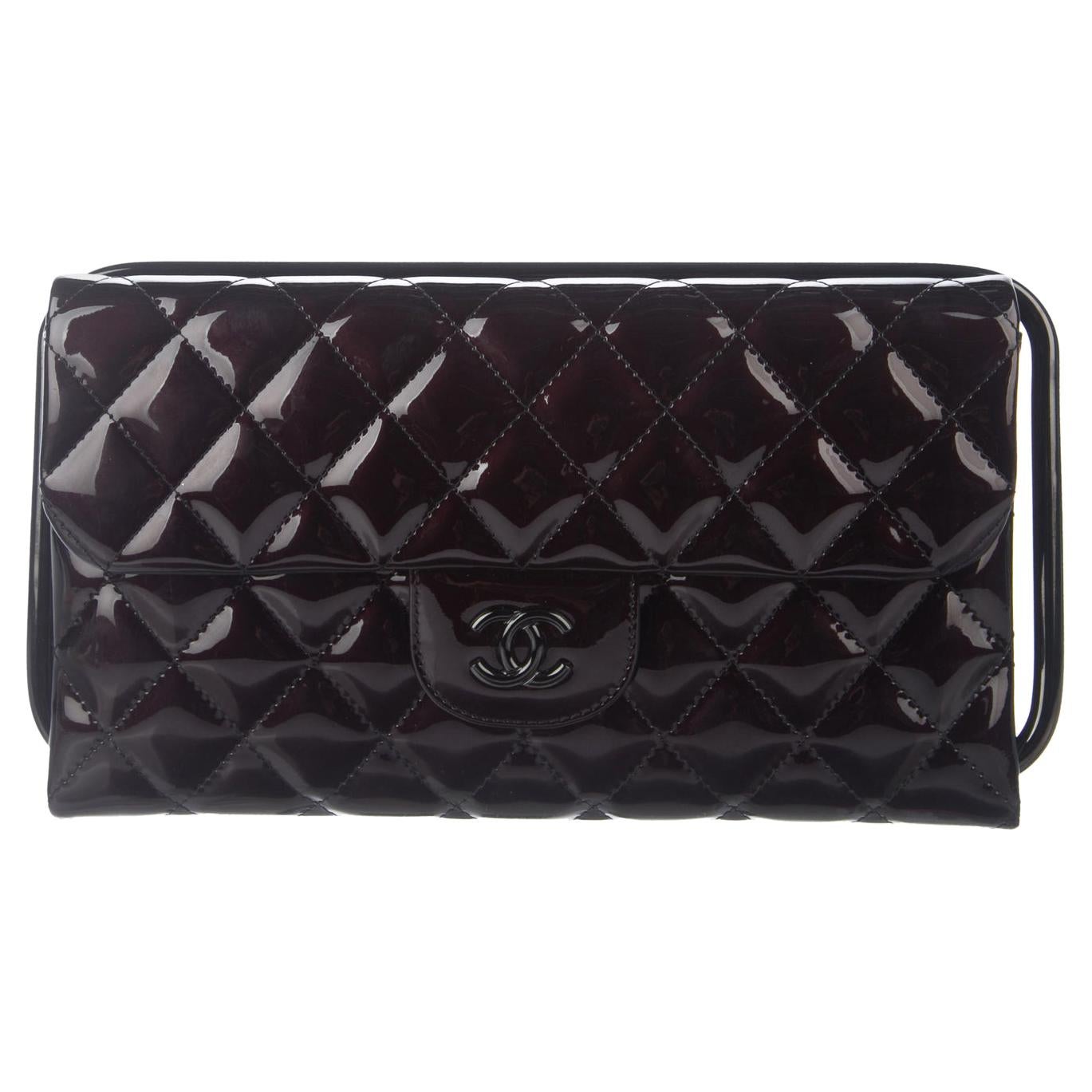 Chanel Classic Flap Patent Black Frame Clutch For Sale 2