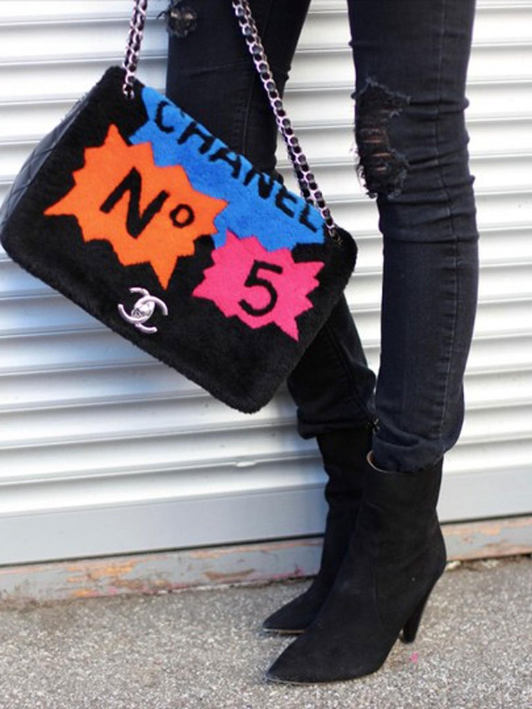 Pin by Nomusa Kumalo on Hand Bags  Chanel bag classic, Chanel bag black, Chanel  classic bag black