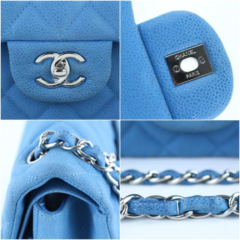 Chanel Classic Flap Quilted Matte Caviar Jumbo Double 5ct1020 Shoulder Bag In Excellent Condition For Sale In Forest Hills, NY