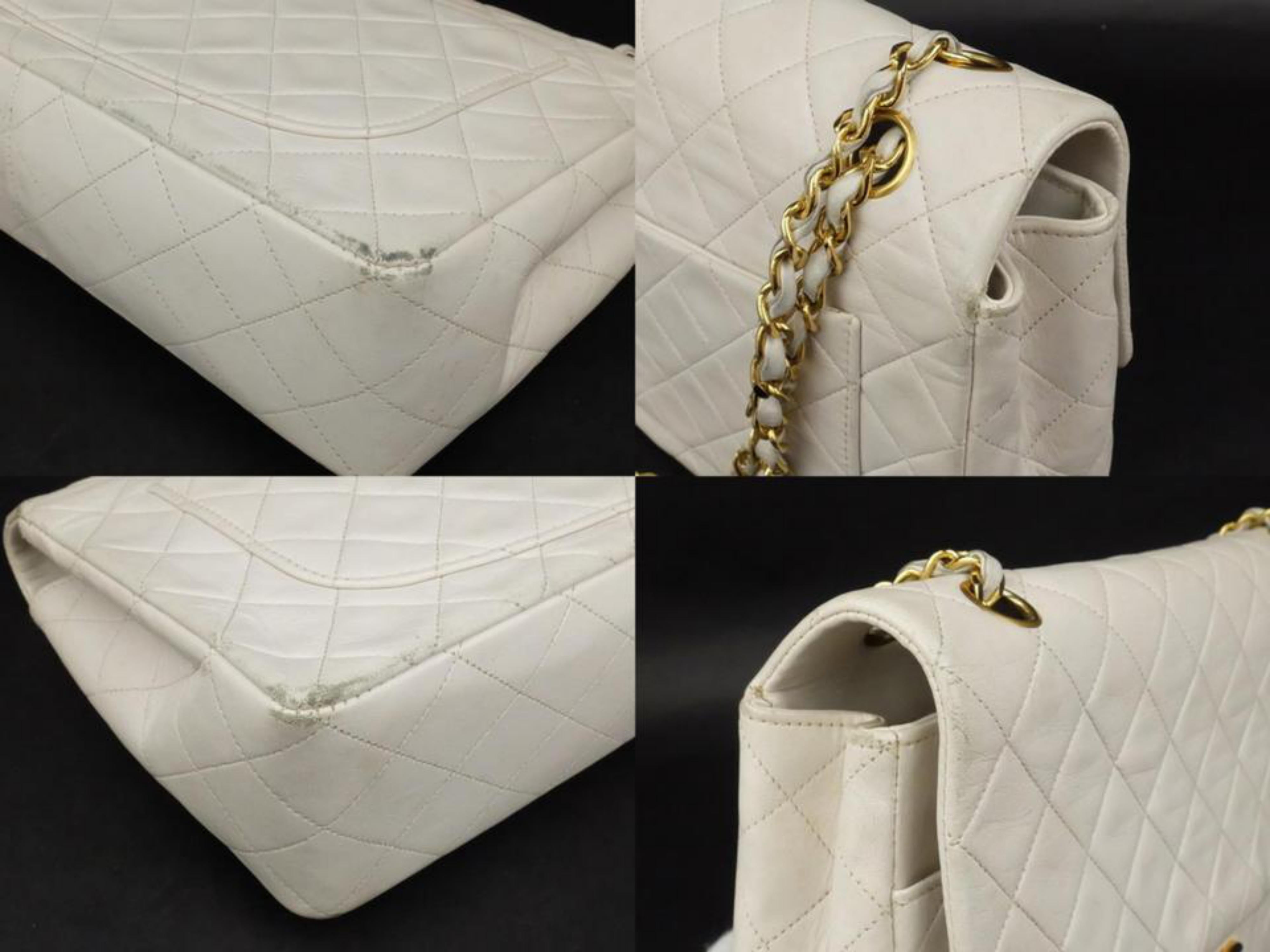 Chanel Classic Flap Quilted Medium 228478 White Leather Shoulder Bag For Sale 6
