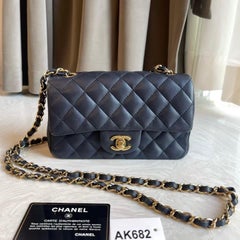 Chanel Classic Flap Rectangular Mini 2015 Navy Lambskin Gold Hardware