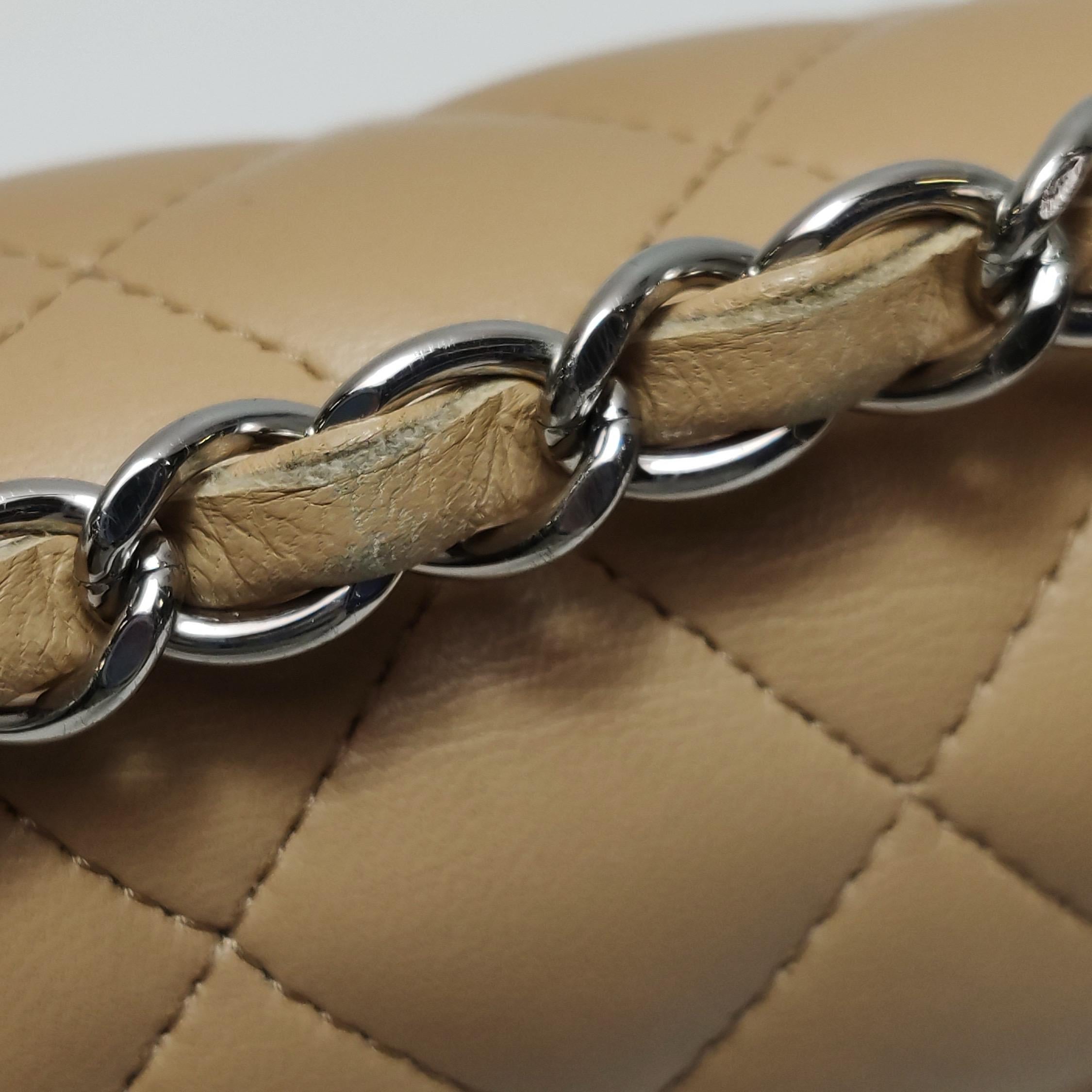 Chanel Classic Flap rectangulaire Mini Beige Lambskin Silver Hardware 2018 en vente 9