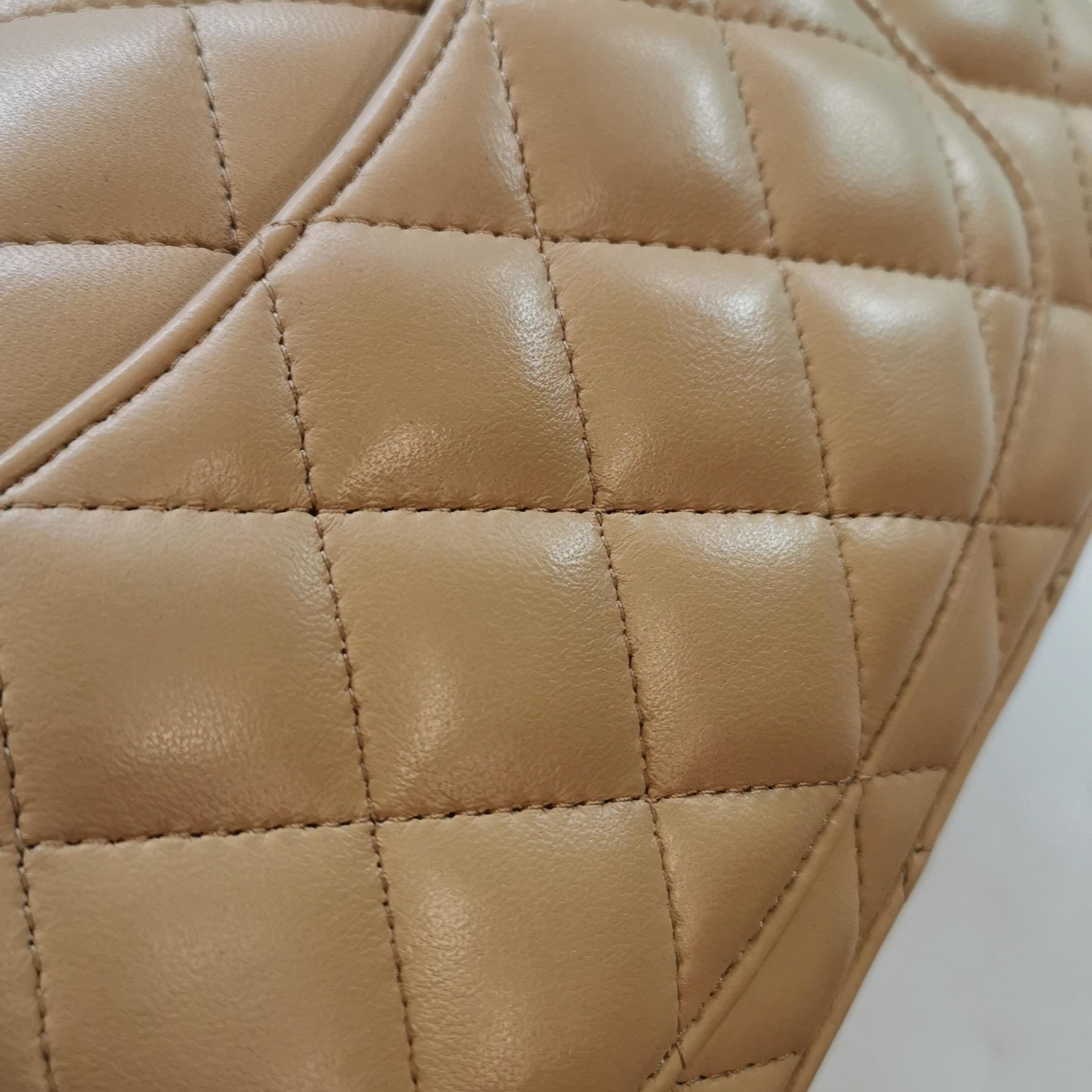 Chanel Classic Flap rectangulaire Mini Beige Lambskin Silver Hardware 2018 en vente 10