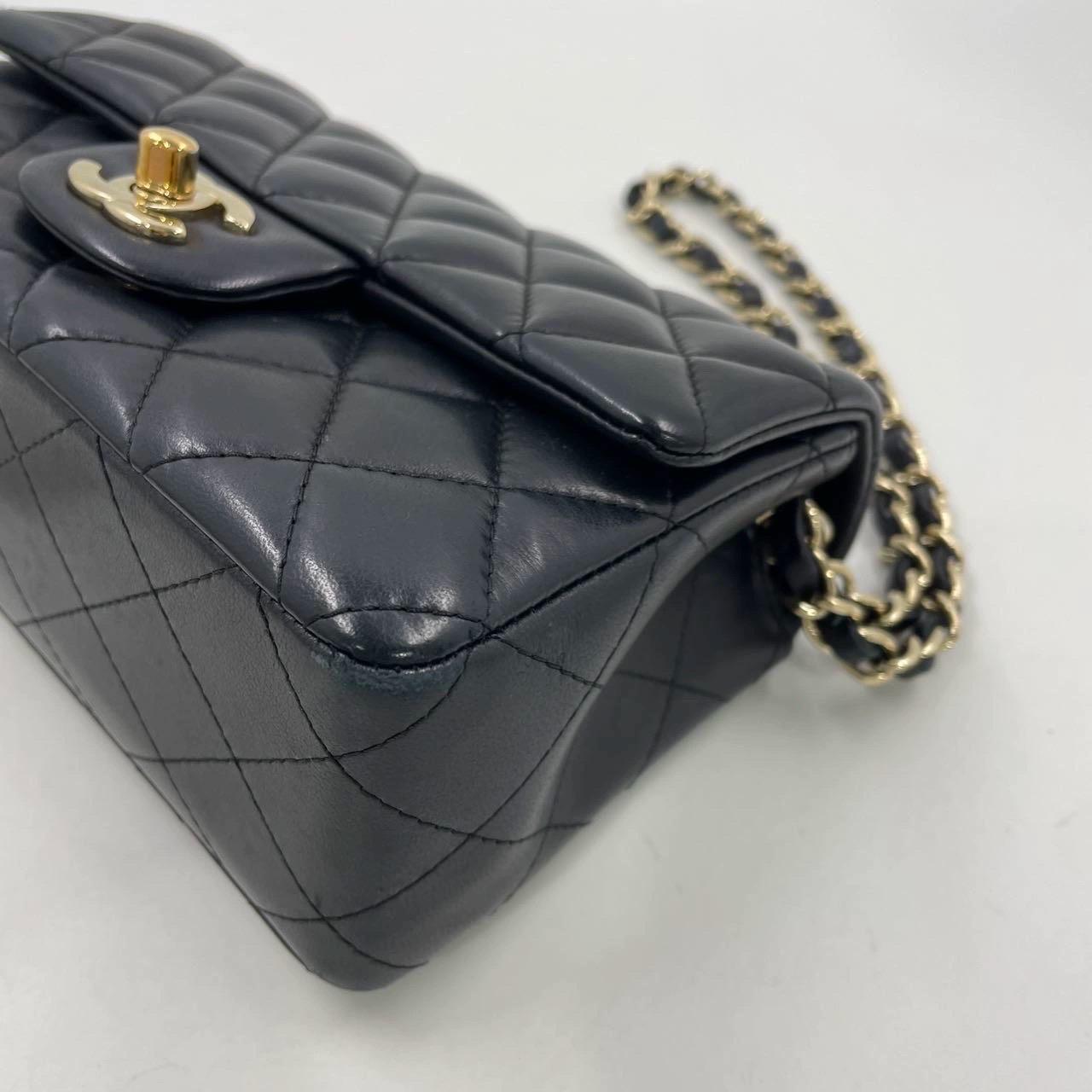 Chanel Classic Flap Rectangular Mini Black Lambskin Leather Gold HW 2016-17 For Sale 16