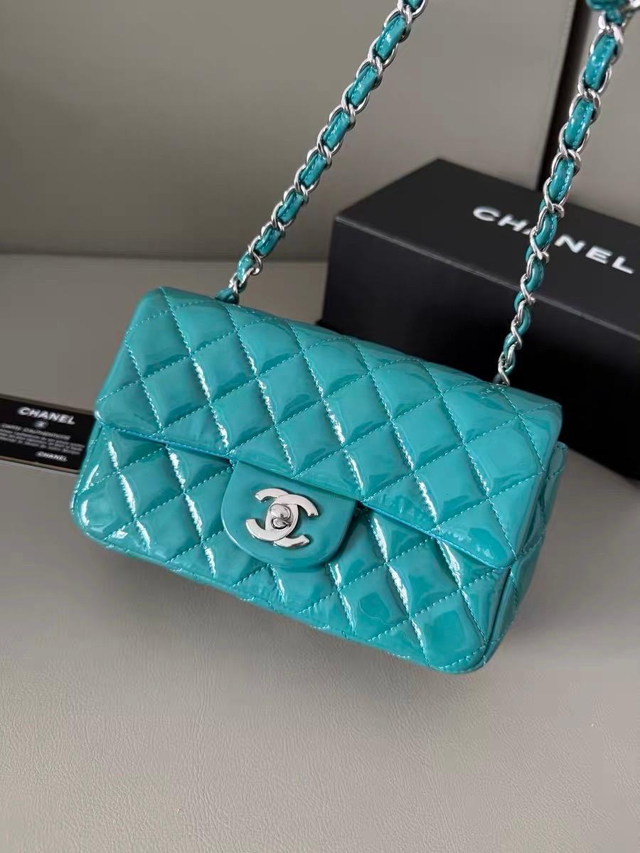 Chanel Classic Flap Rectangular Mini Blue Patent Leather Silver Hardware en vente 9
