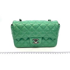 Chanel Classic Flap Rettangolare Mini Green Patent Leather Silver HW