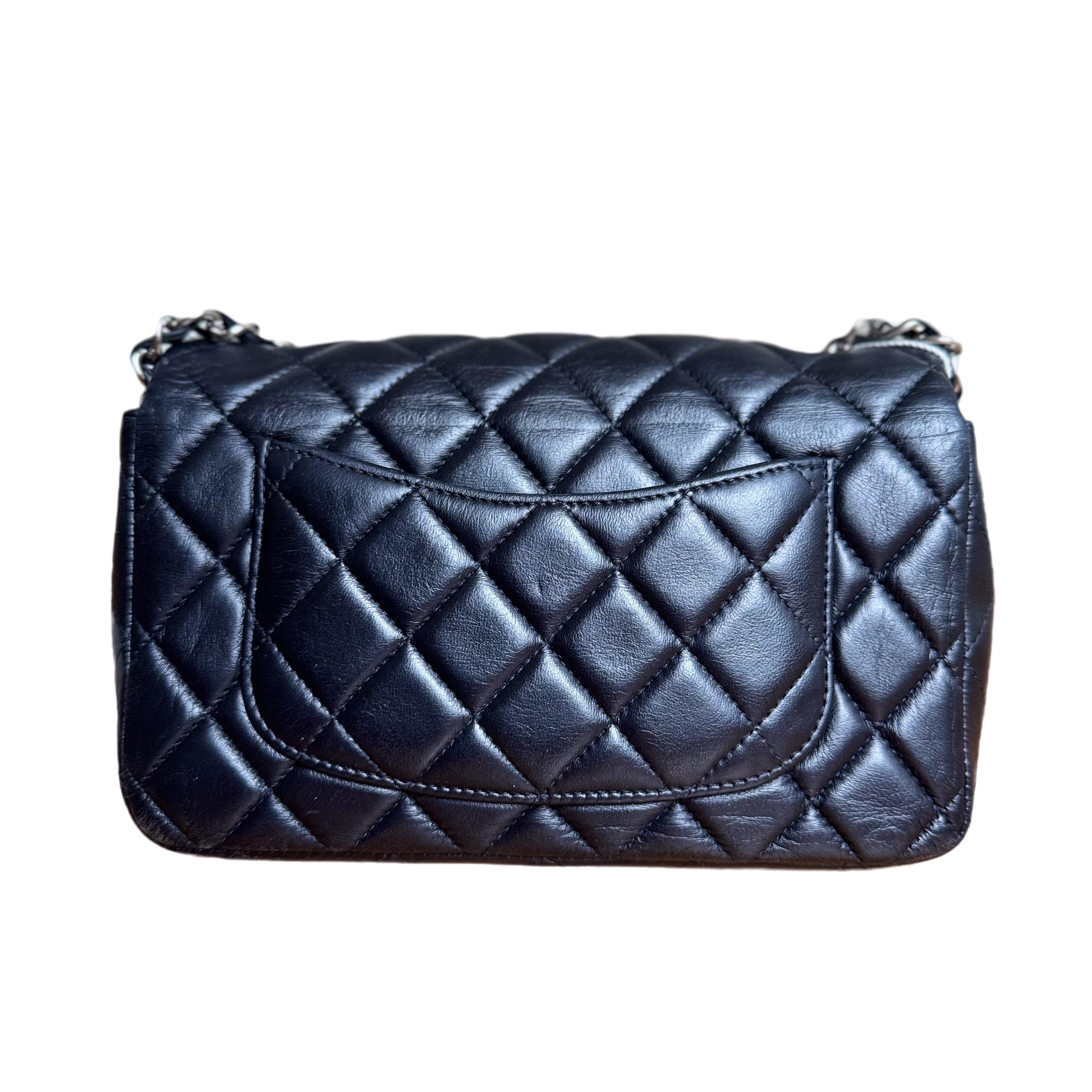 Chanel Classic Flap rectangulaire Mini Midnight Navy en cuir d'agneau 2012 en vente 1