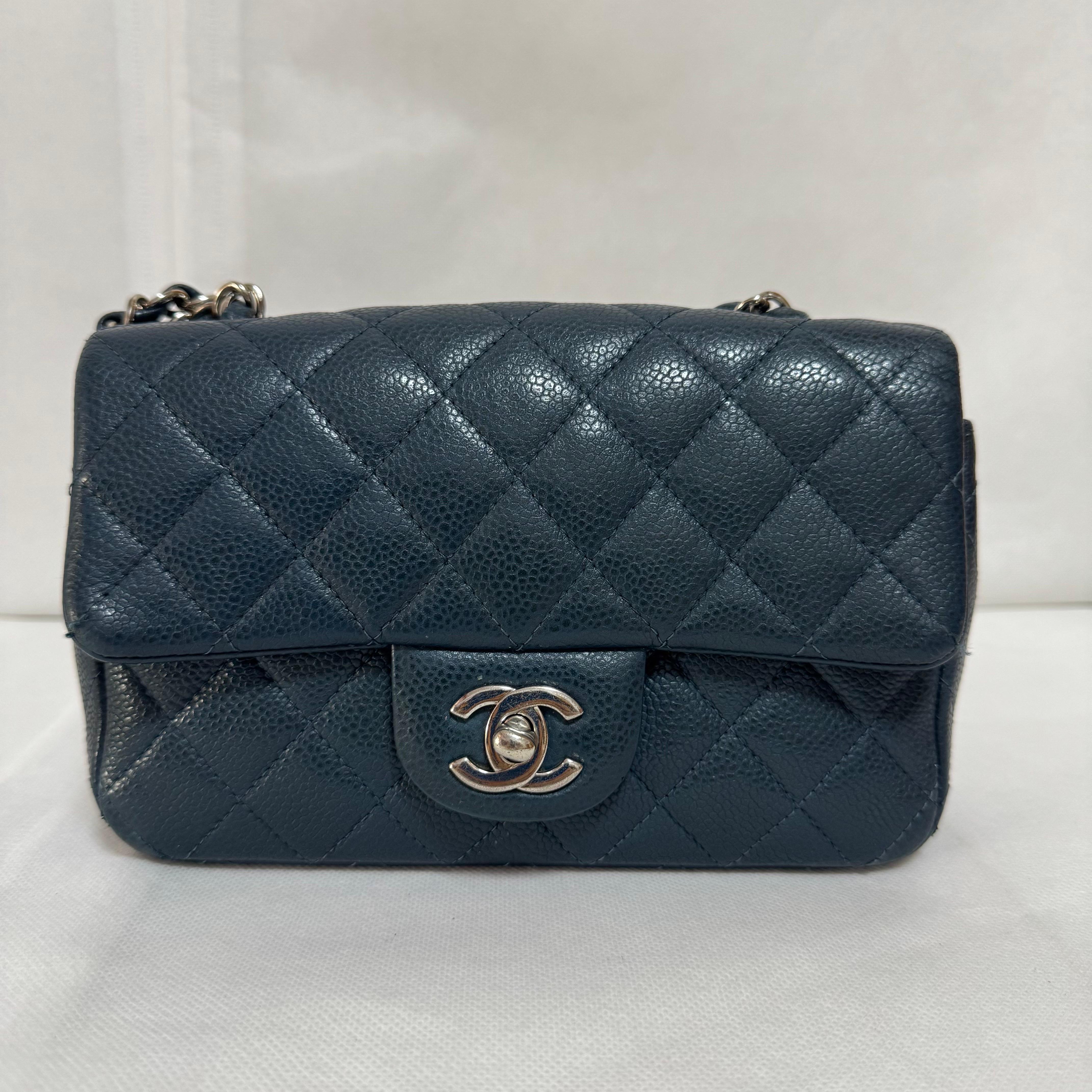 Chanel Classic Flap Rectangular Mini Navy Caviar Leder Silver Hardware 2015-16