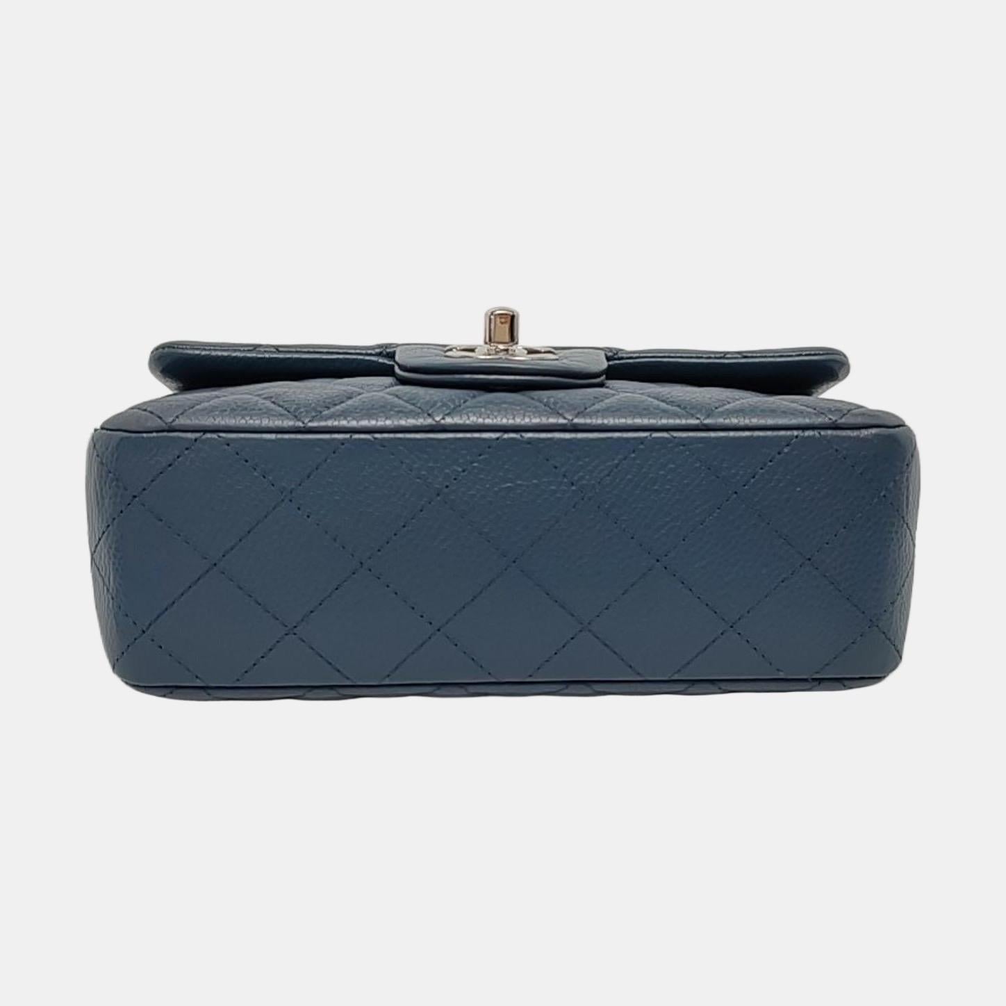 Women's Chanel Classic Flap Rectangular Mini Navy Caviar leather Silver Hardware For Sale