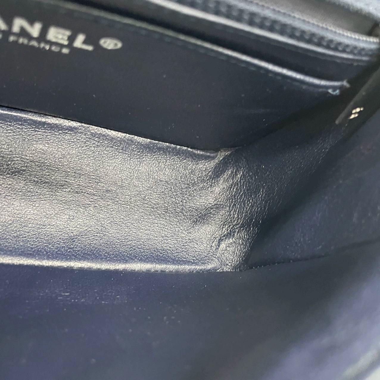 Chanel Classic Flap Rectangular Mini Navy Lambskin 2013-2014 For Sale 8