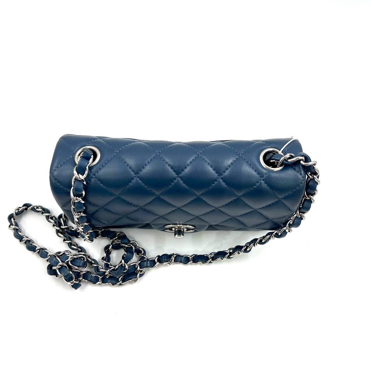 Women's Chanel Classic Flap Rectangular Mini Navy Lambskin, 2019 For Sale