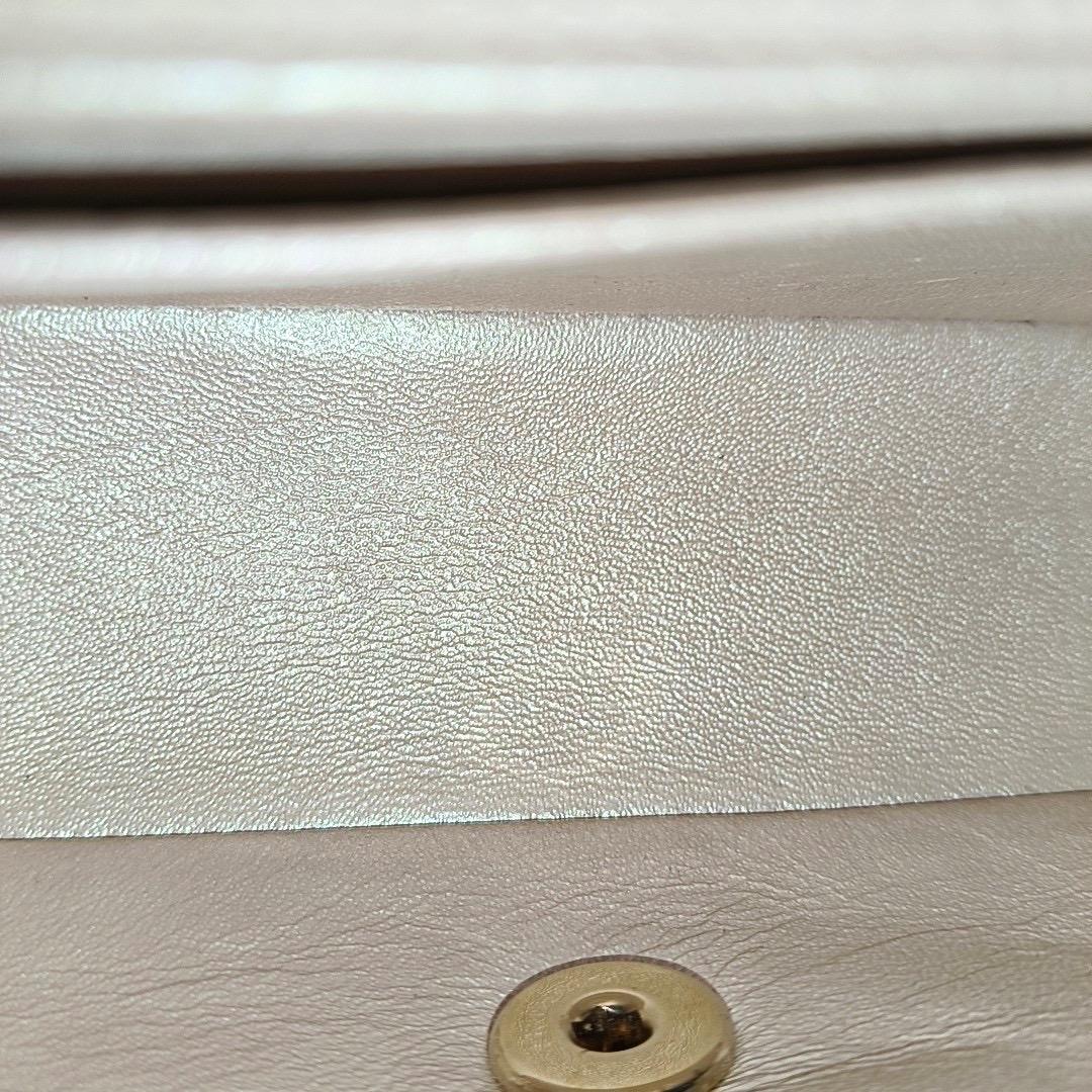 Chanel Classic Flap Rectangular Mini Pearlescent Gold Champagne Lambskin Leather For Sale 8