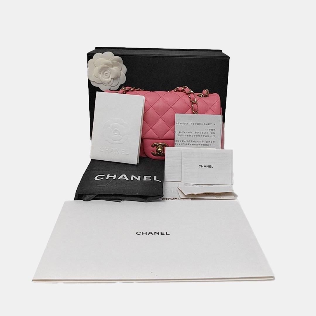 Chanel Classic Flap Rectangular Mini Pink Lambskin Gold Hardware For Sale 3