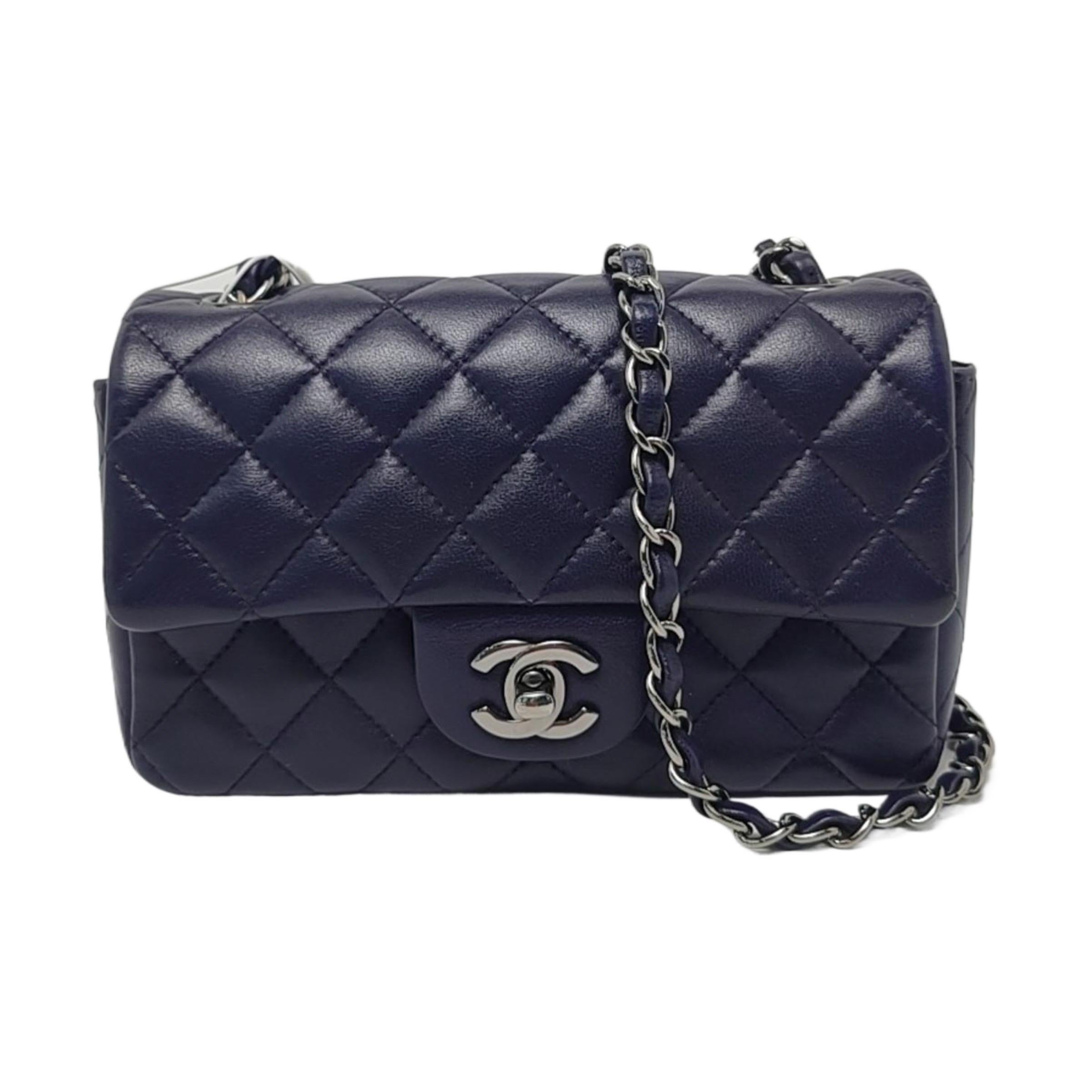 Chanel Classic Flap Rectangular Mini Lila Lammfell Silver Hardware (Schwarz) im Angebot