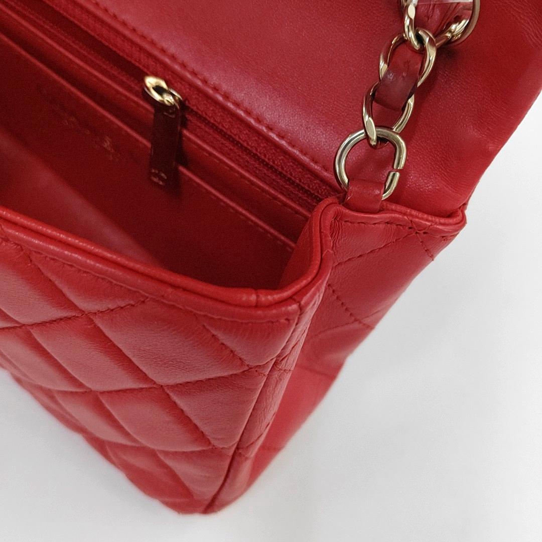 Chanel Classic Flap Rectangular Mini Red Lambskin Leather Gold-tone Hardware For Sale 7