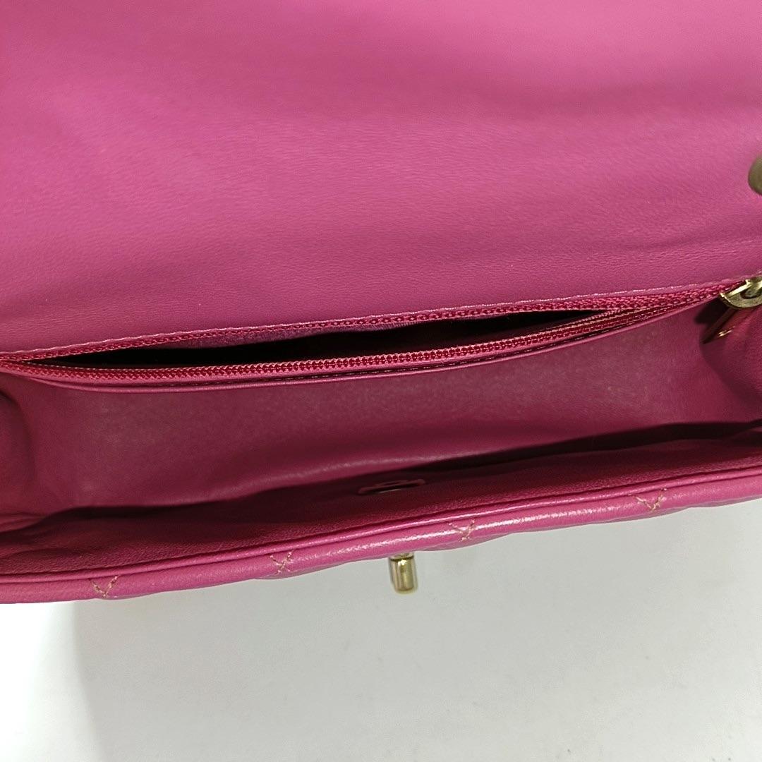 Chanel Classic Flap Rectangular Mini Rose Pink Lambskin Gold Hardware 2012-13 en vente 3