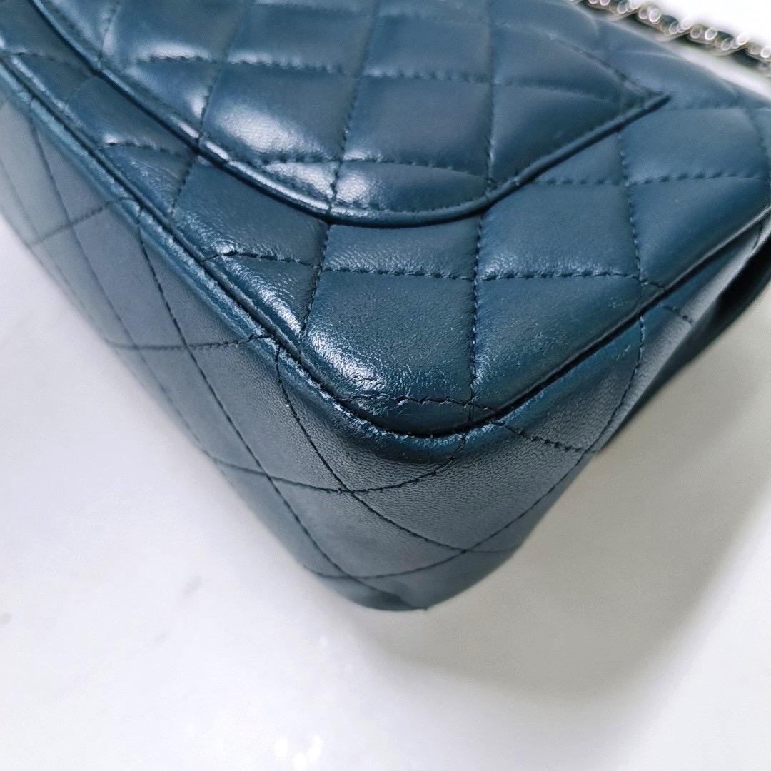 Chanel Classic Flap Rectangular Mini Teal Green Lambskin 2020 en vente 10