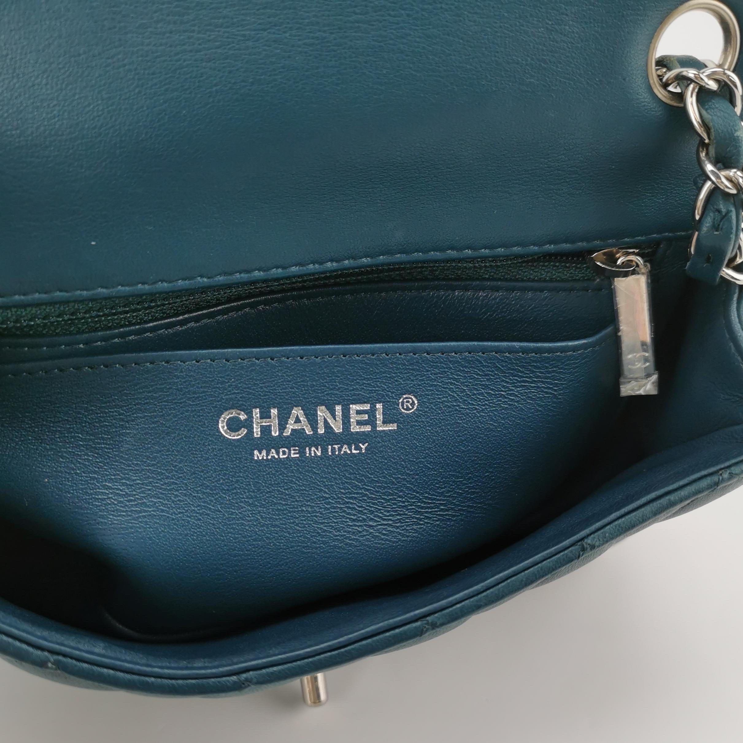 Chanel Classic Flap Rectangular Mini Teal Green Lambskin 2020 in vendita 1