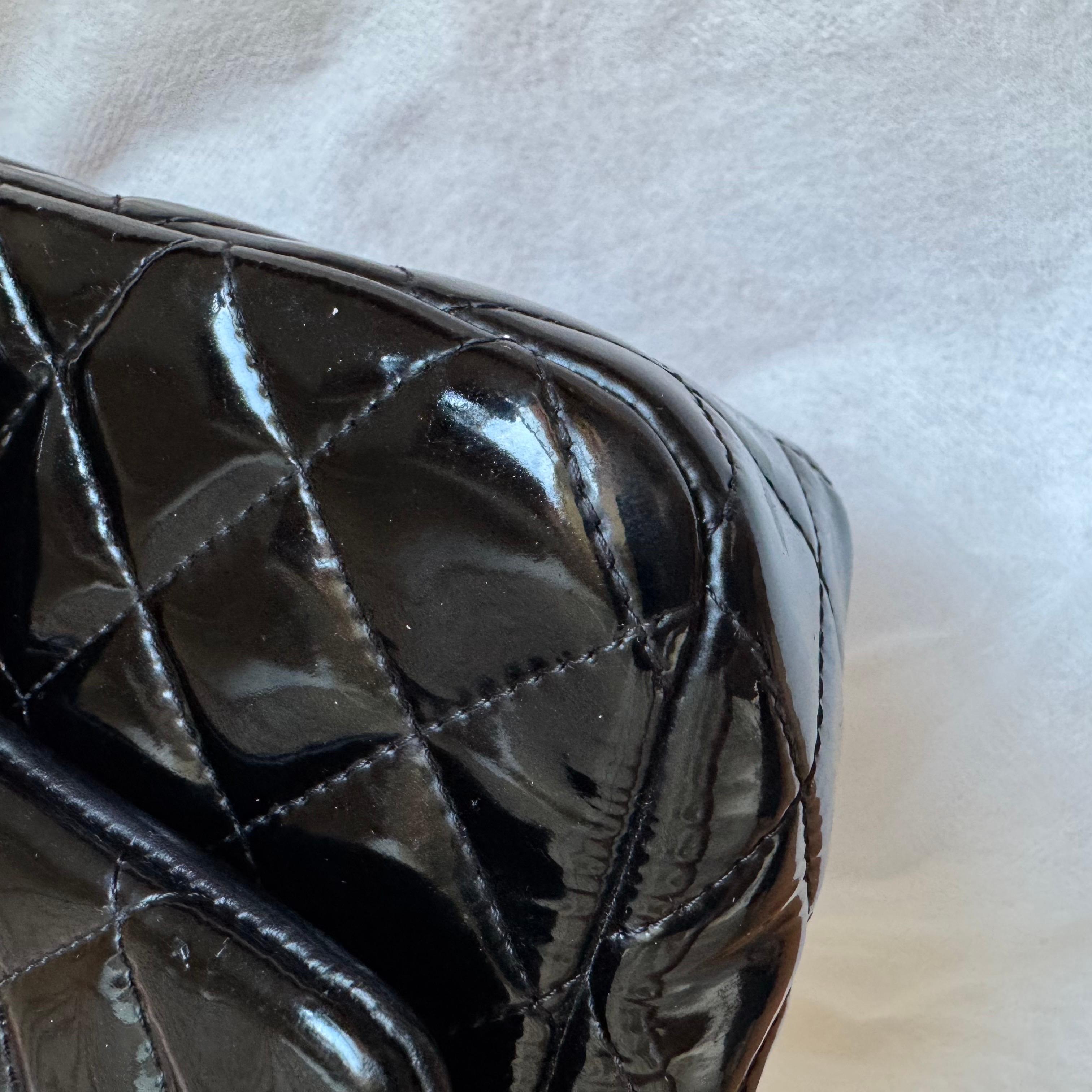 Chanel Classic Flap Rectangular Super Mini Black Patent Leather Silver Hardware en vente 11