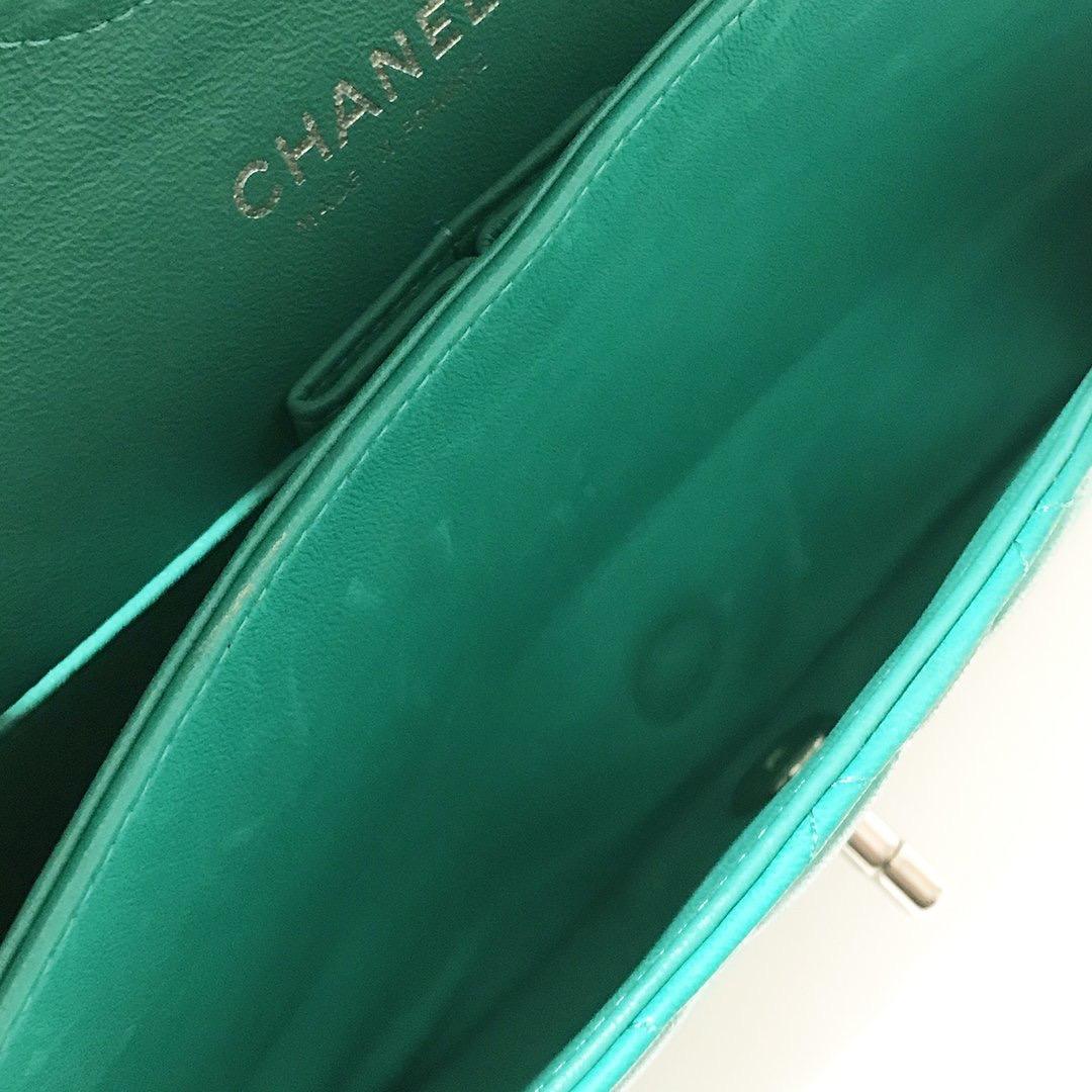 Chanel Classic Flap Sea Foam Green  3