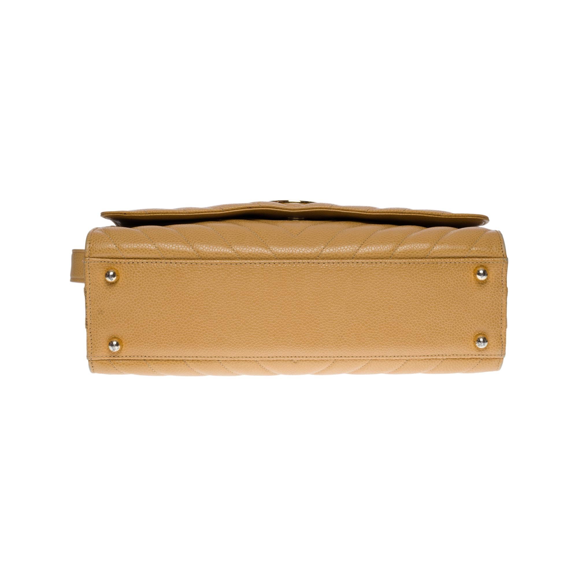 Chanel Classic Flap shoulder bag in gold herringbone caviar leather, GHW For Sale 4
