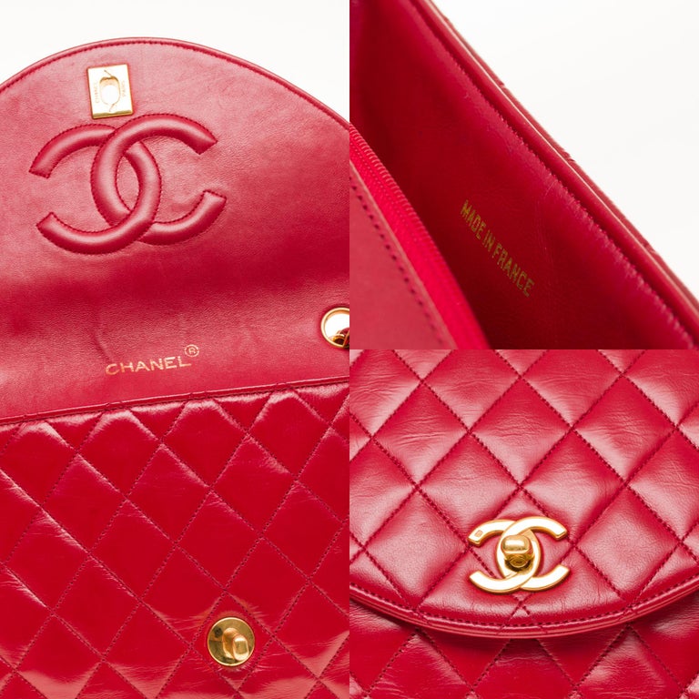 Chanel Classic Flap shoulder bag in Red quilted lambskin, GHW at 1stDibs