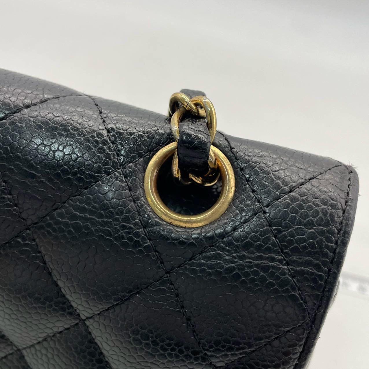 Chanel Classic Flap Small Black Caviar Leather with 24k Gold Hardware, 2004-2005 For Sale 8
