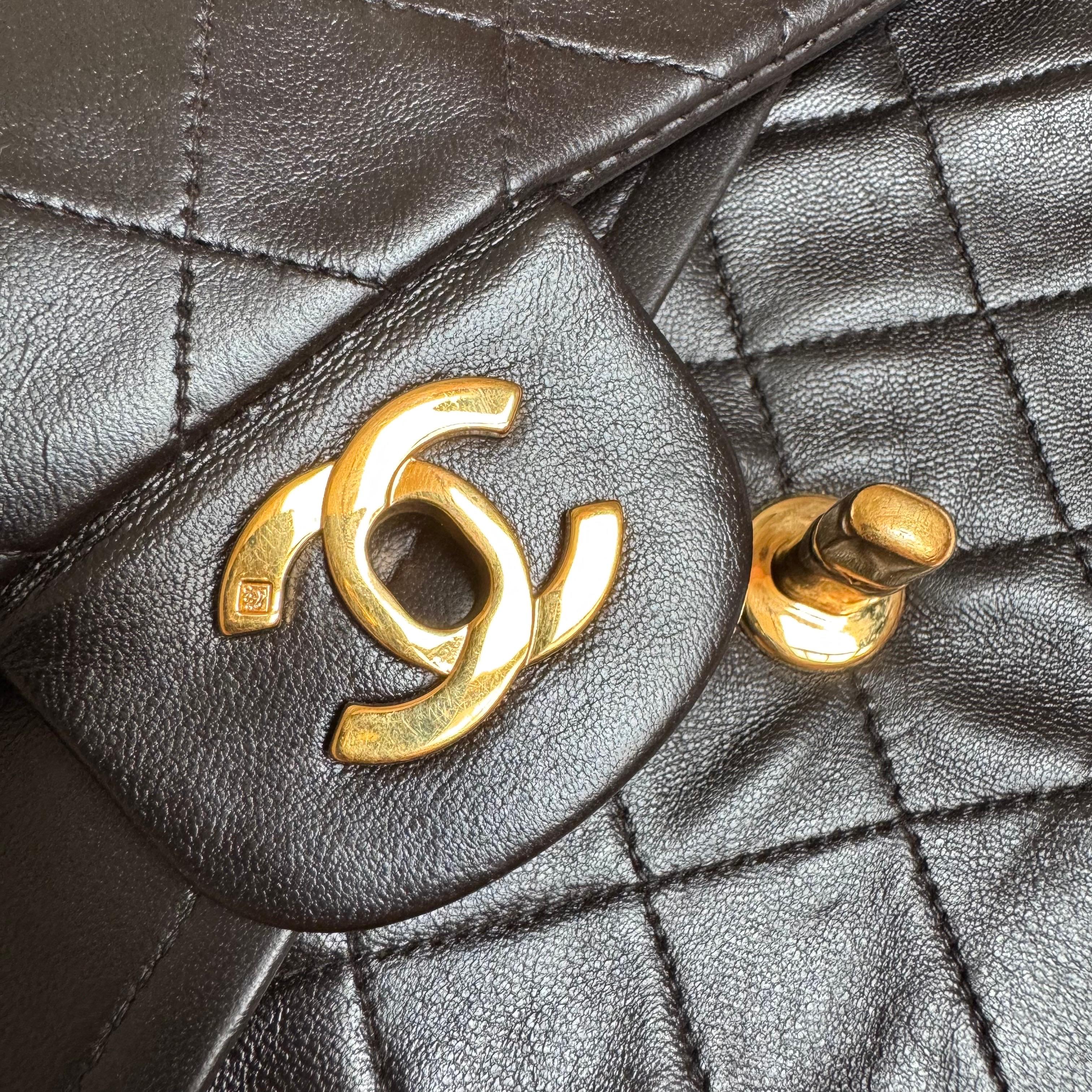 Chanel Classic Flap Small Dark Chocolate Brown Lambskin Leather with 24k GHW For Sale 8